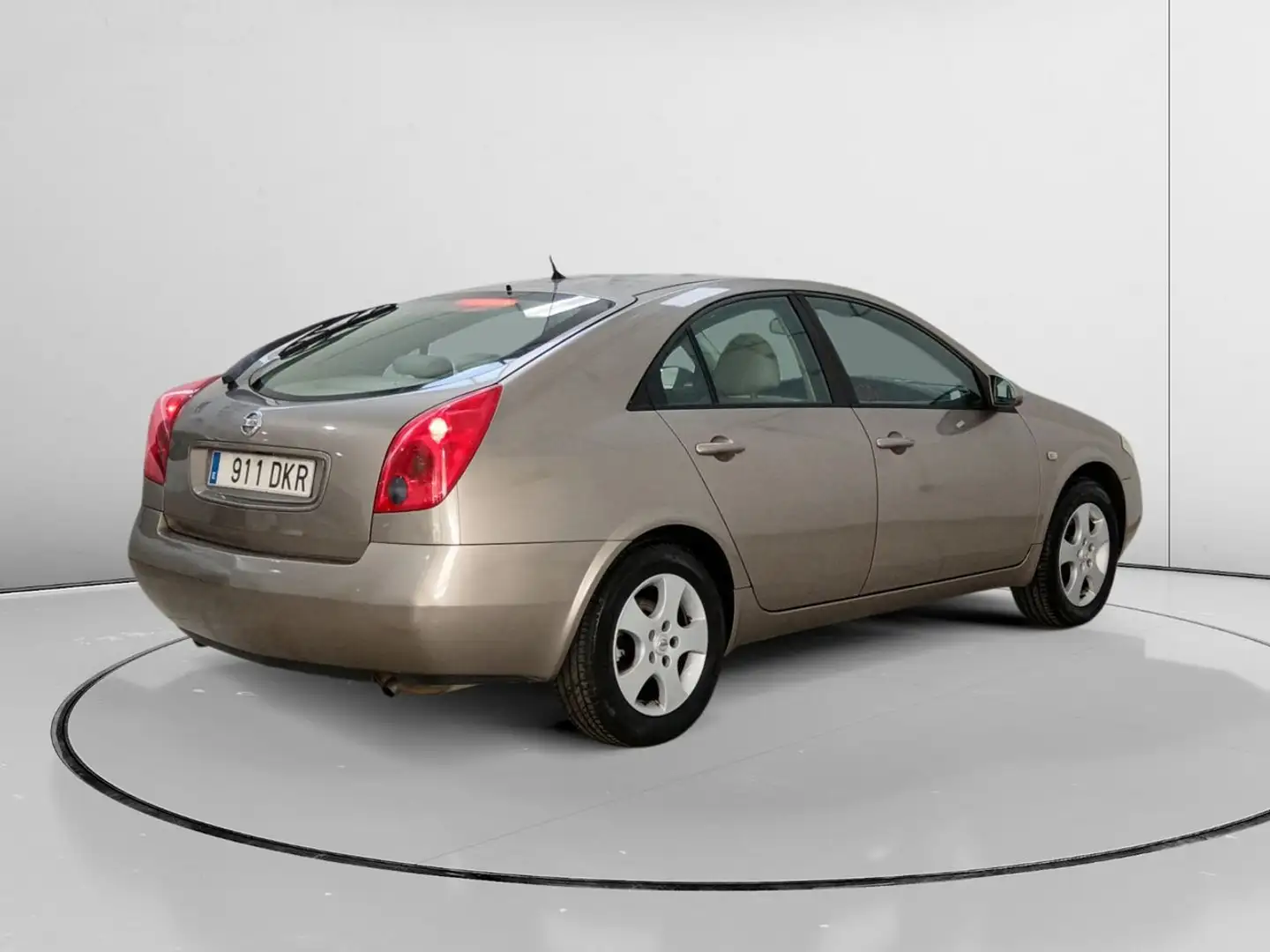 Nissan Primera 1.8 Acenta Beige - 2