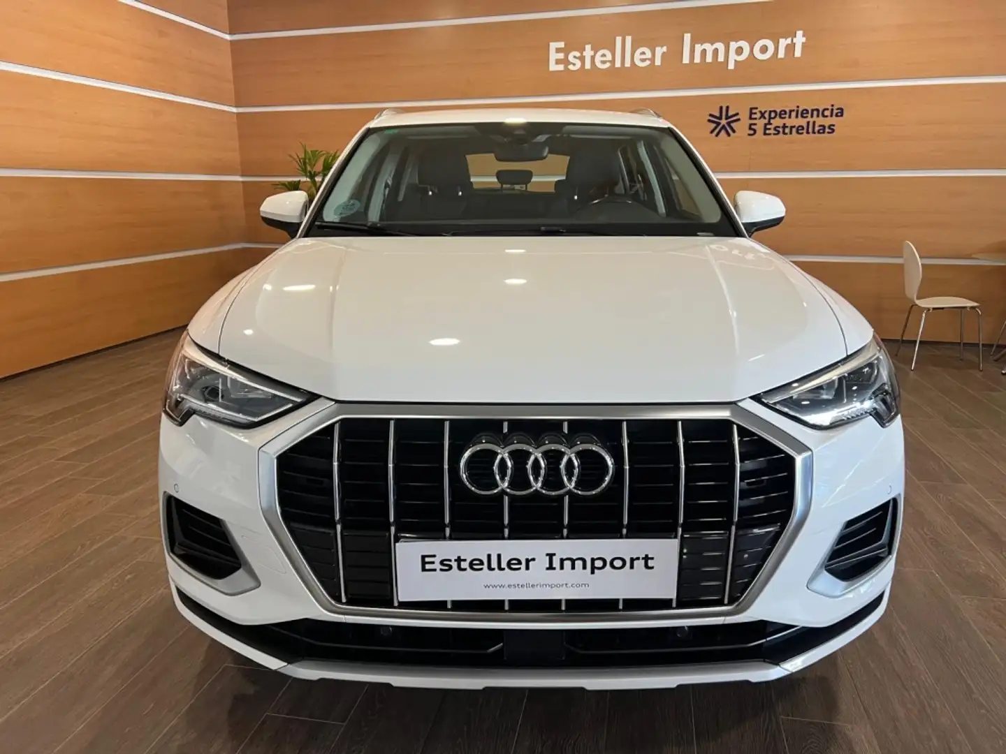 Audi Q3 35 TFSI Advanced Blanco - 2
