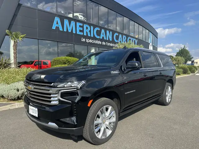 Chevrolet Suburban HIGH COUNTRY 4x4 - 6.2L V8