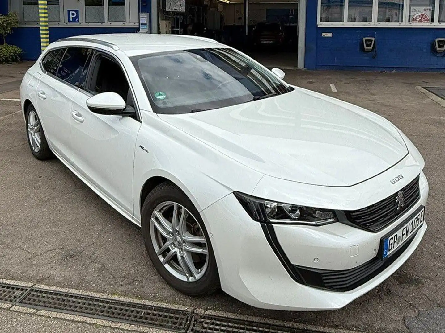Peugeot 508 Hybrid 225 Allure Blanc - 2