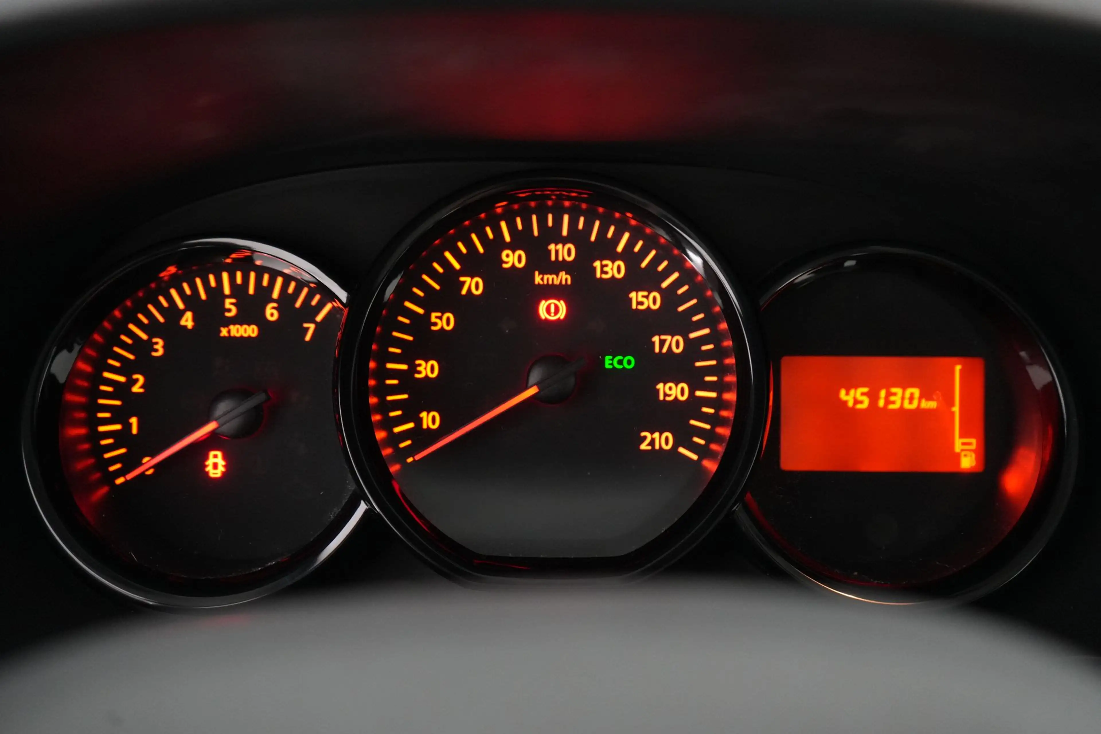 Dacia Lodgy 1.3 TCe Comfort PDC Cruise Ctrl — photo 14