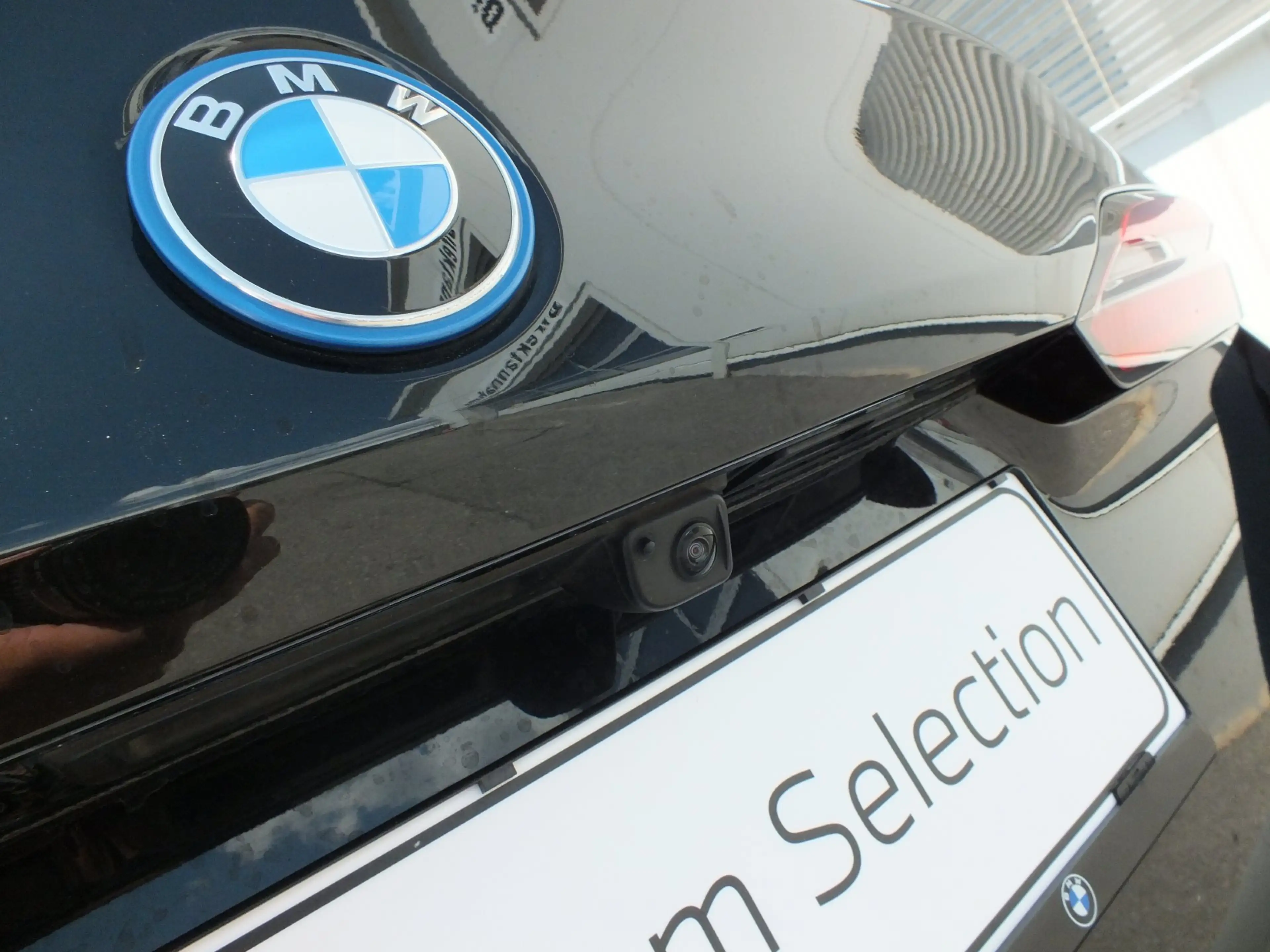 BMW i5 M60 xDrive — photo 13