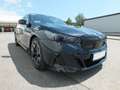 BMW i5 M60 xDrive Schwarz - thumbnail 2