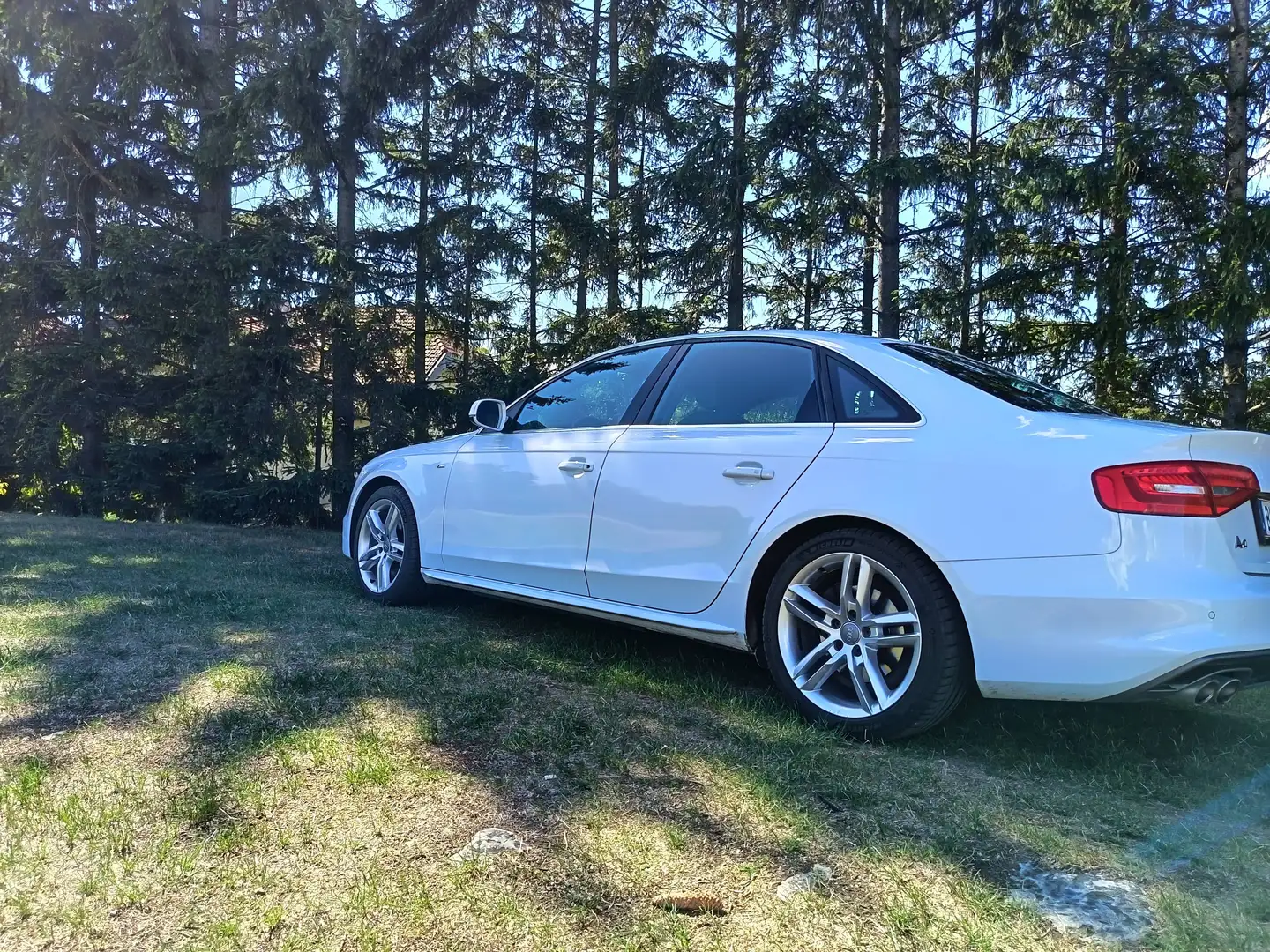 Audi A4 A4 2,0 TDI Sport DPF Sport Weiß - 1