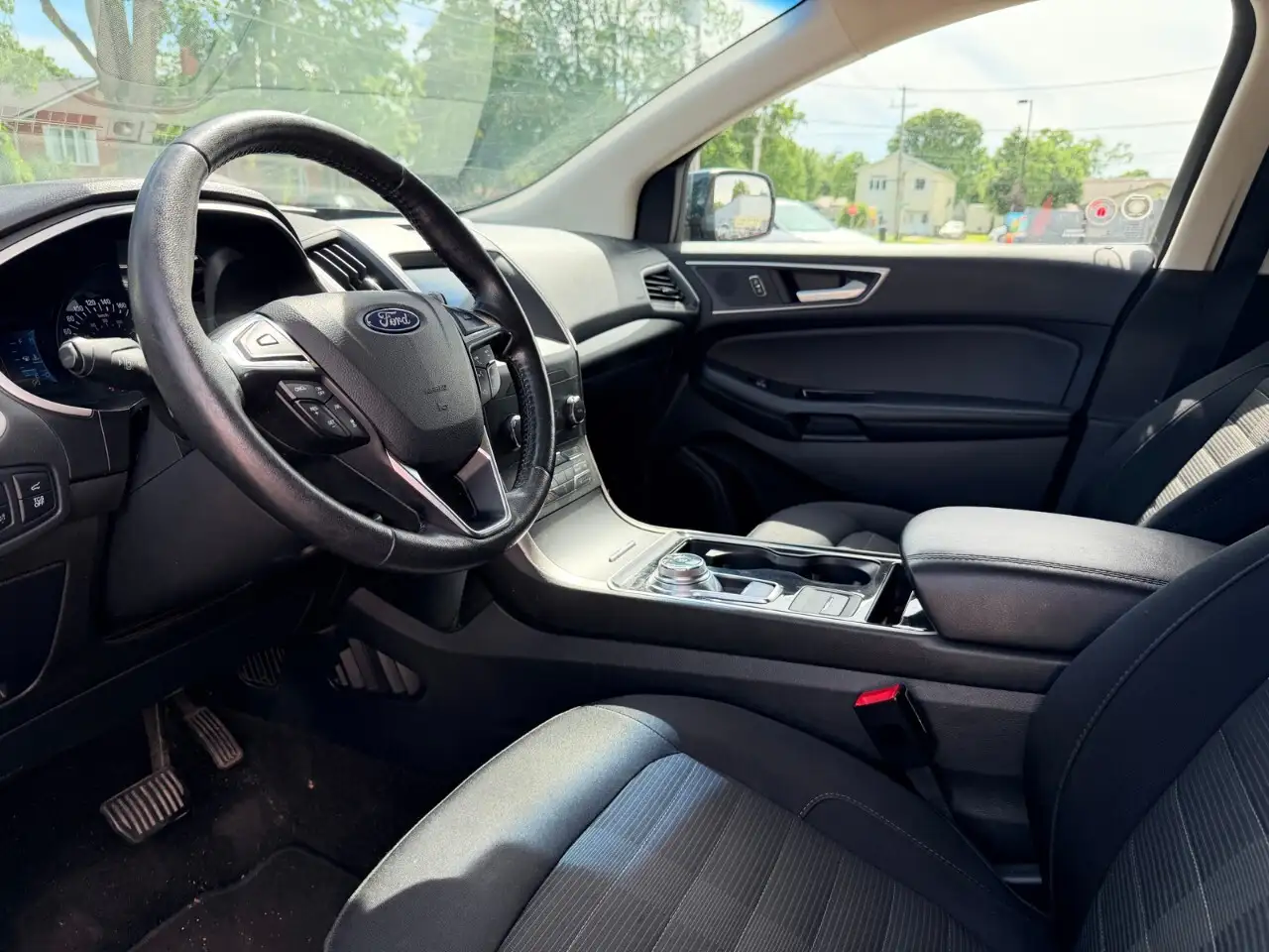 Ford Edge снимка Ford Edge