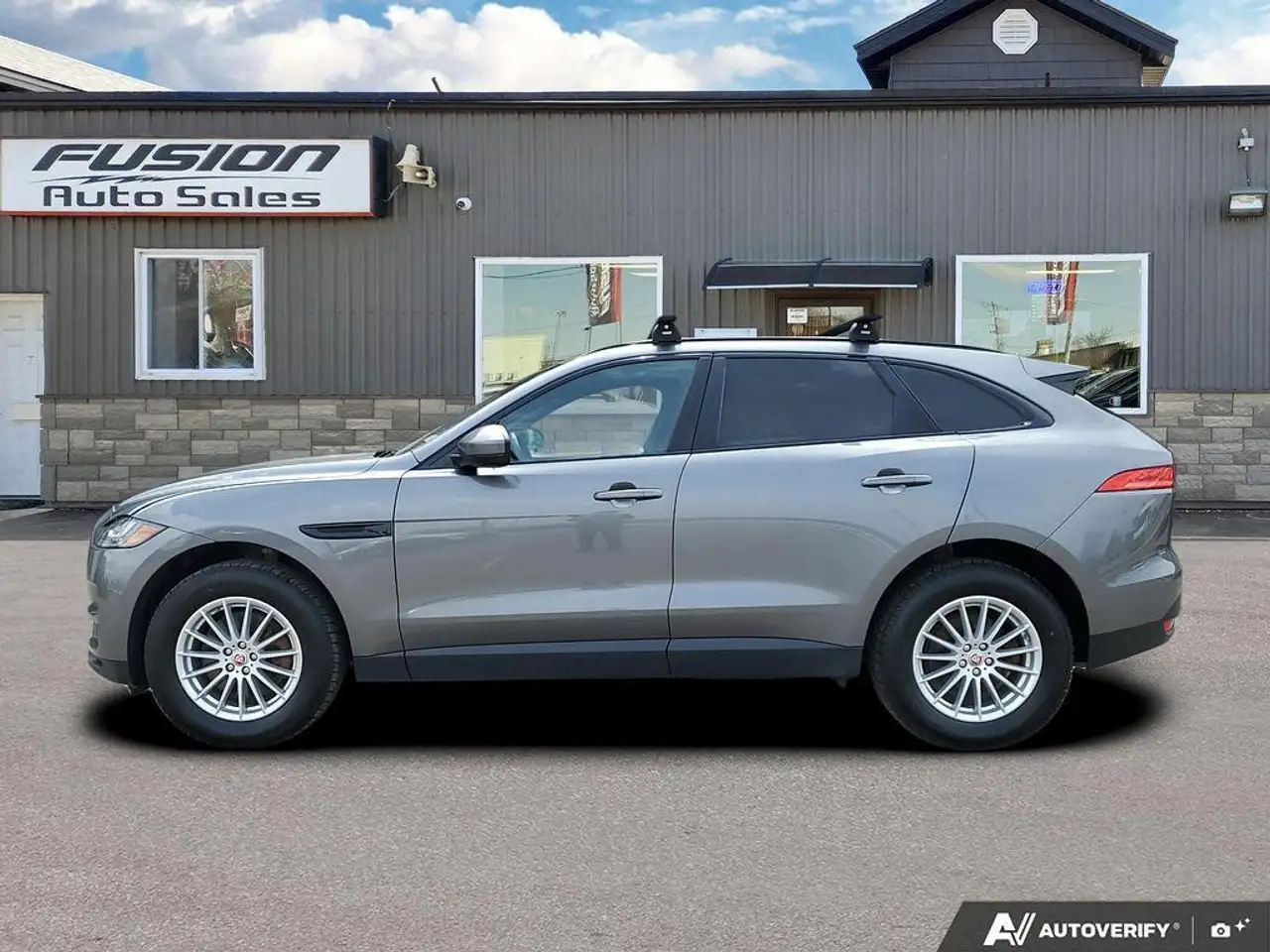 Jaguar F-Pace снимка Jaguar F-Pace