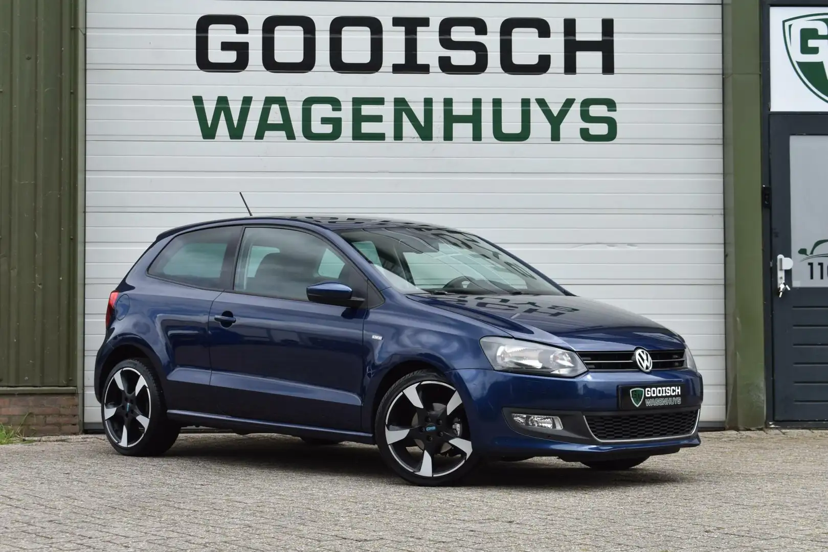 Volkswagen Polo 1.2 Comfortline | Carplay | Cruise | Climate | Bleu - 2