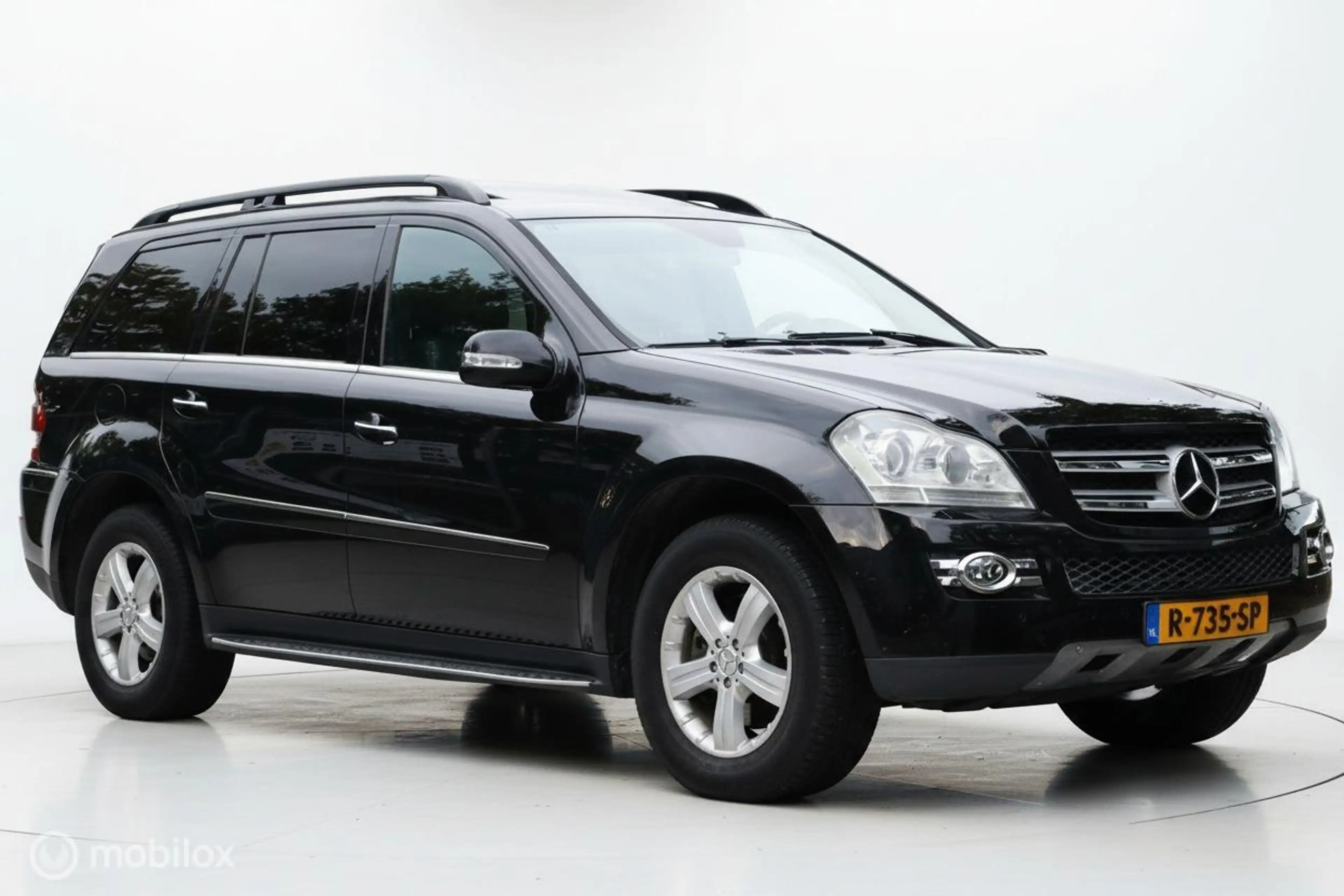 Mercedes-Benz GL 500 — photo 5