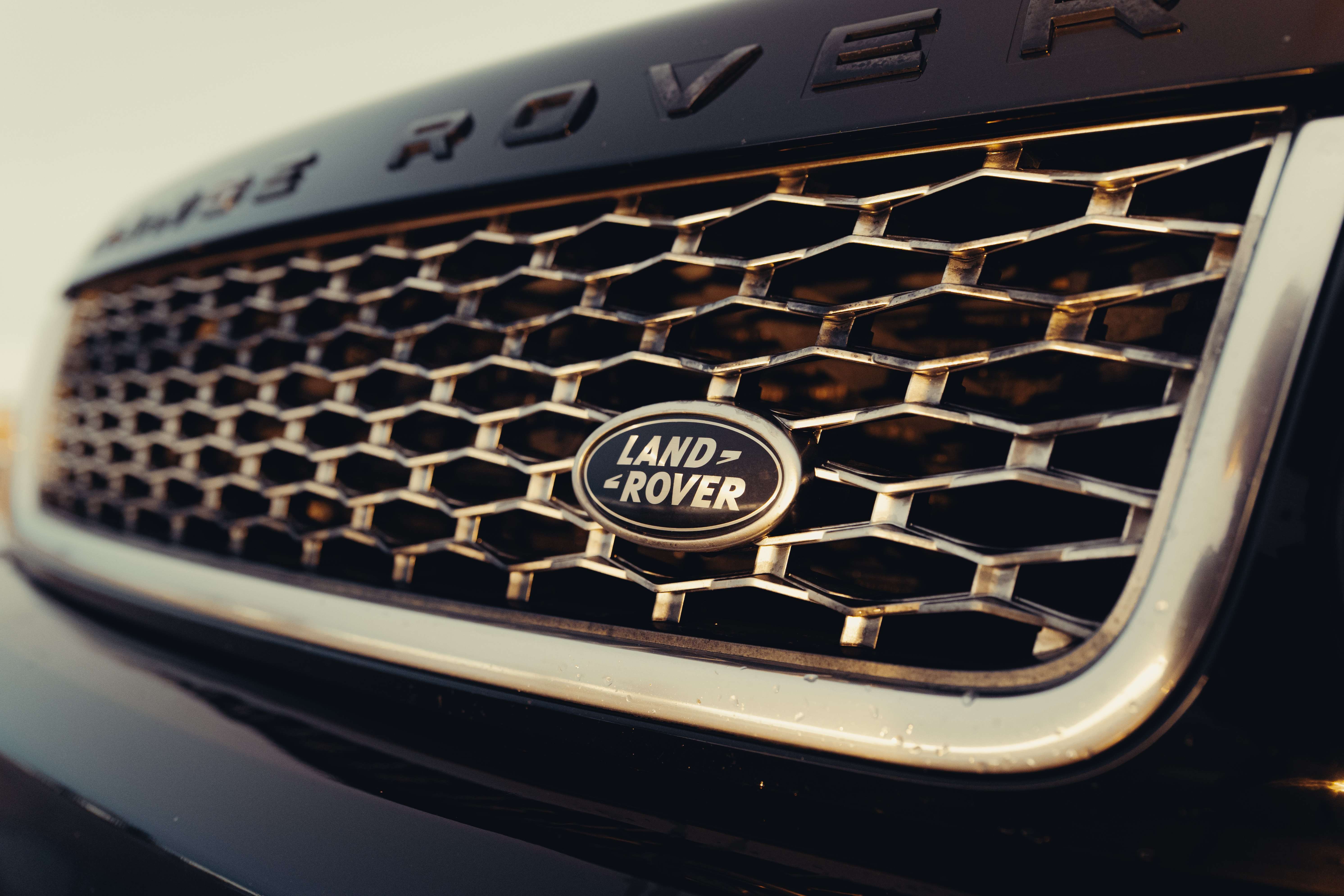 2013 Land Rover Range Rover Sport SC Autobiography alt 4