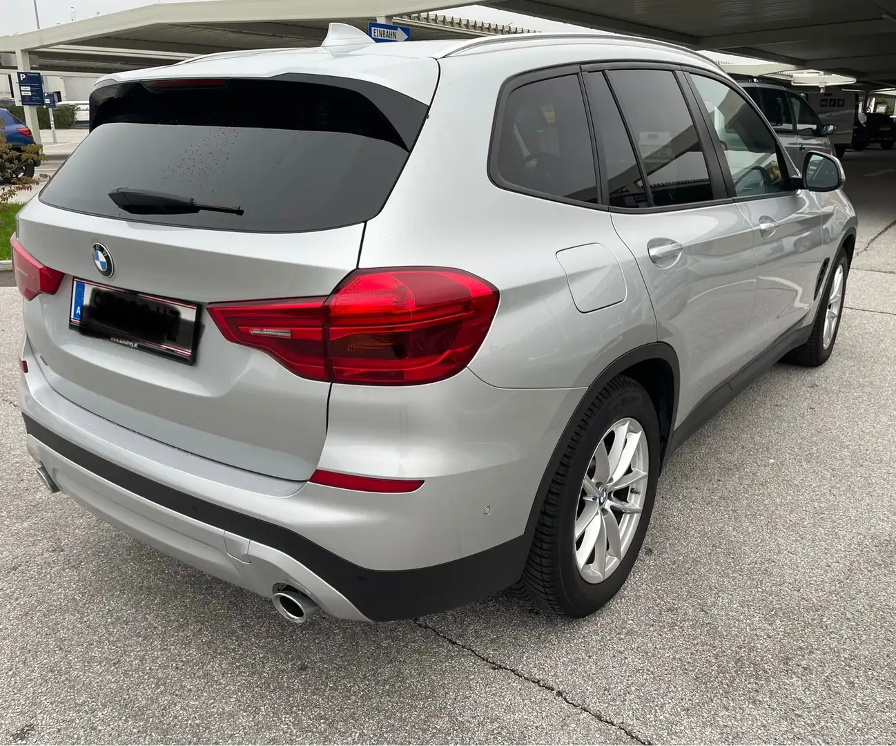 BMW X3 X3 xDrive 20d Aut. Silber - 2