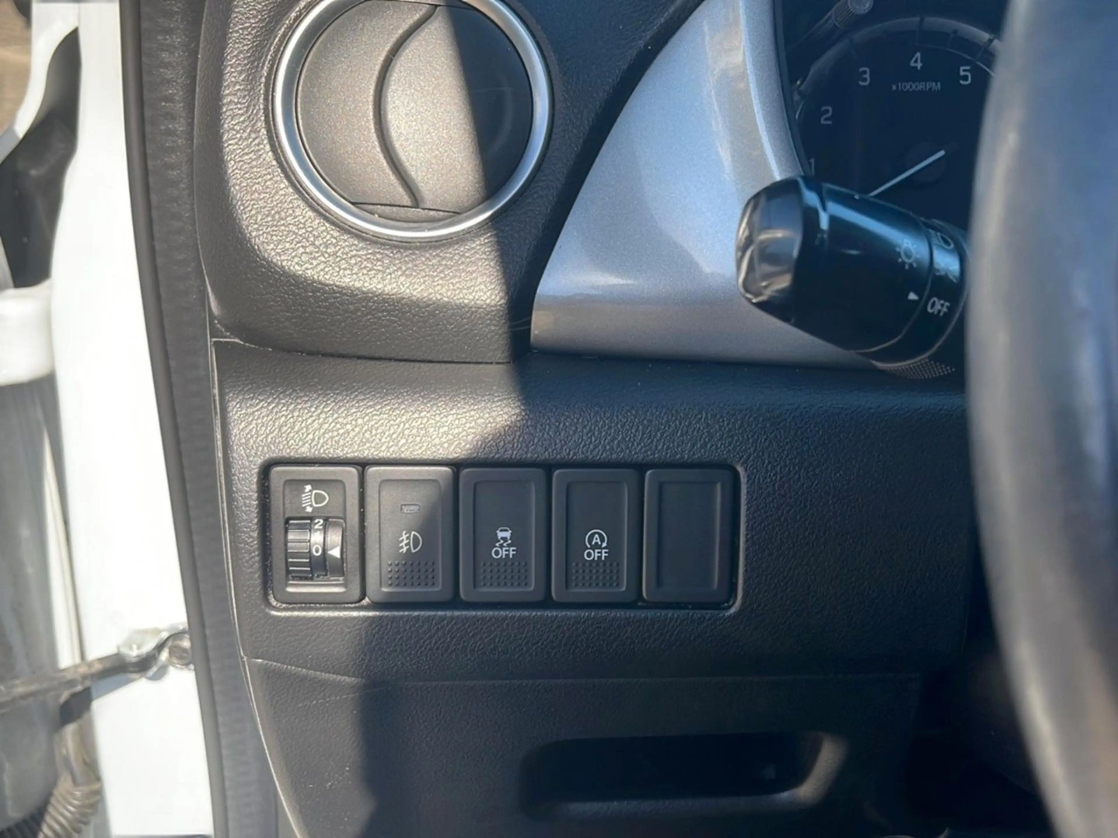 Suzuki Vitara 1.6 Comfort 4x2 — photo 14