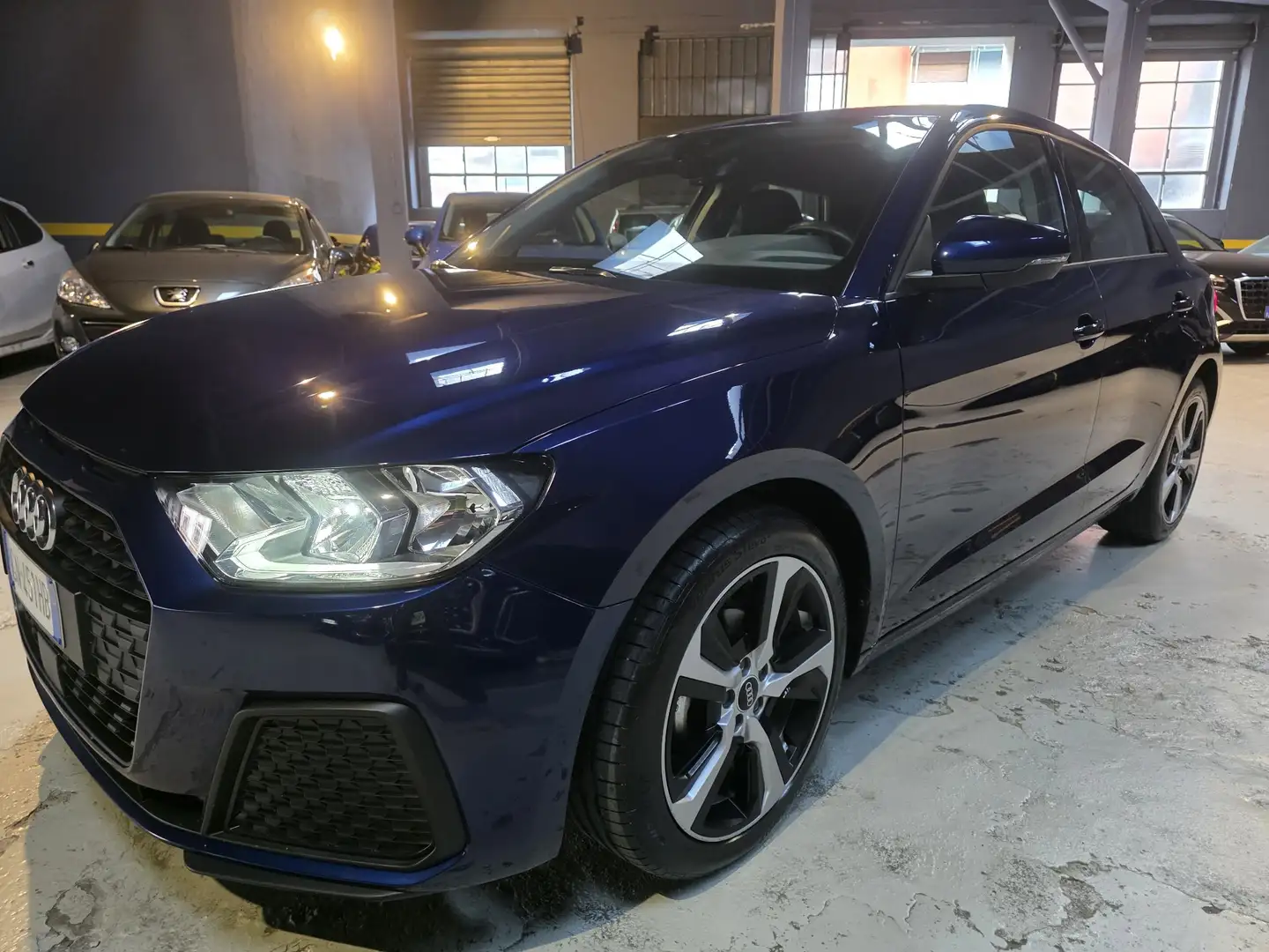 Audi A1 18.000 KM SPORTBACK 25 1.0 TFSI IDENTITY S-TRONIC Blu/Azzurro - 2