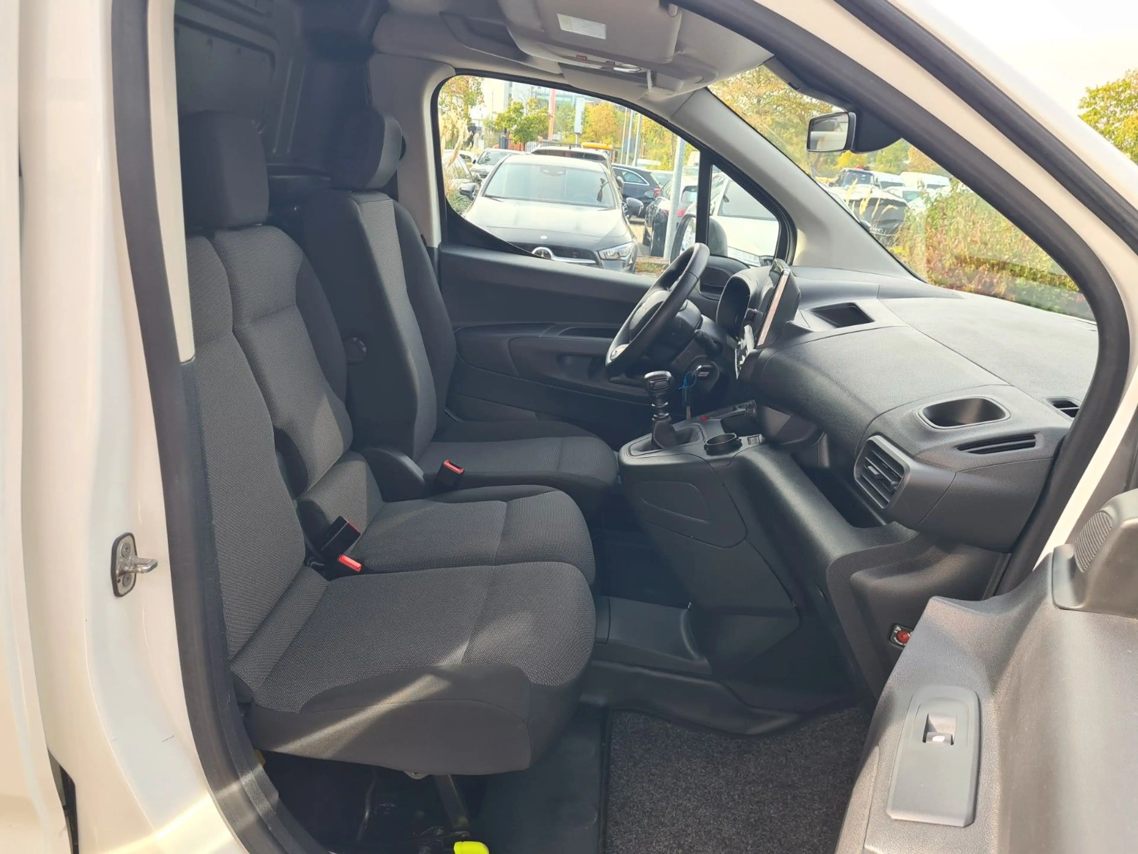 Citroen Berlingo Kasten Club M/L1 - NAVI - — photo 14