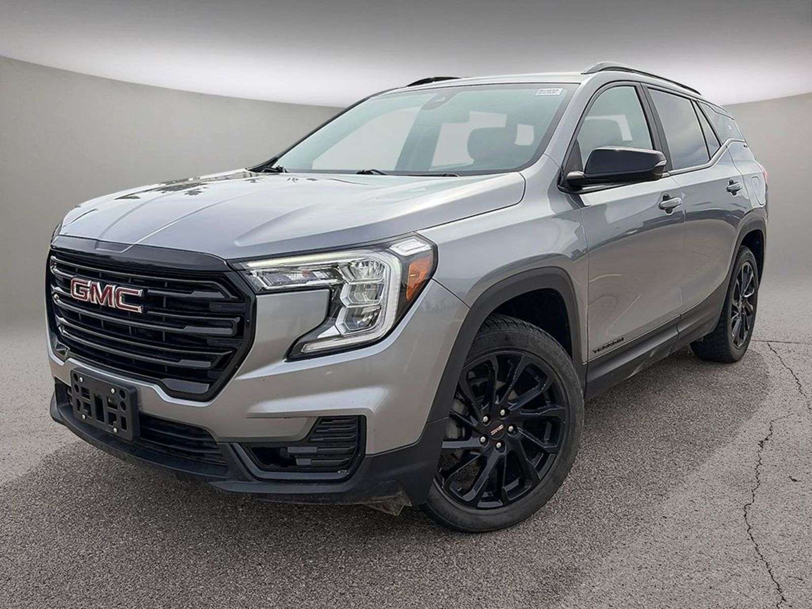 2023 GMC Terrain SLE: AWD/APPLE CARPLAY/BACK UP CAMERA/CLEAN CARFAX