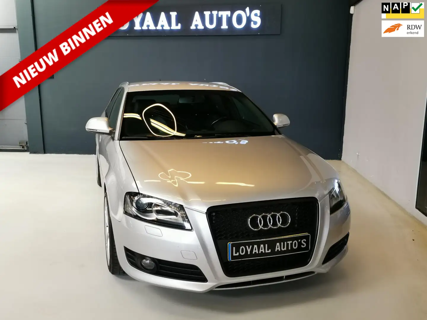 Audi A3 Sportback 2.0 TFSI quattro S-edition | AUT | NAVI| Grijs - 1