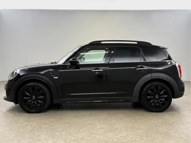 MINI Countryman view 11