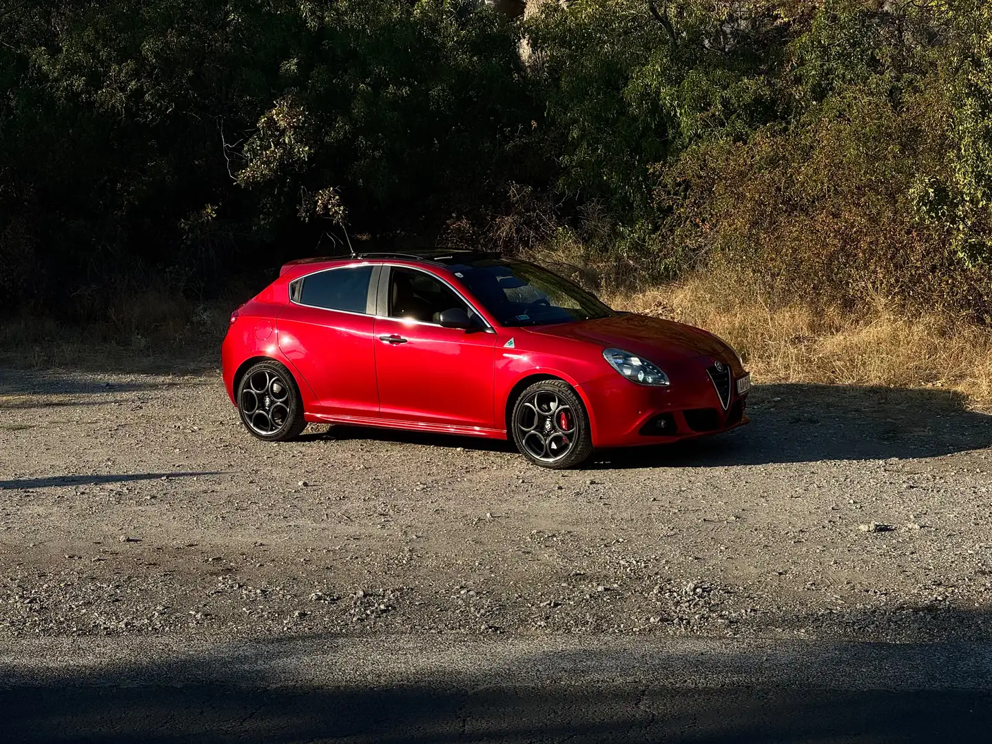 Alfa Romeo Giulietta Giulietta Quadrifoglio Verde 1.750 TBi TCT Verde Rot - 1