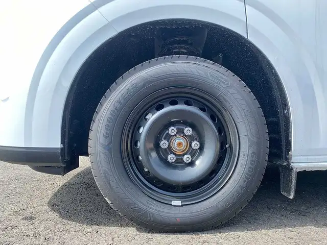 Ford Transit Custom view 9