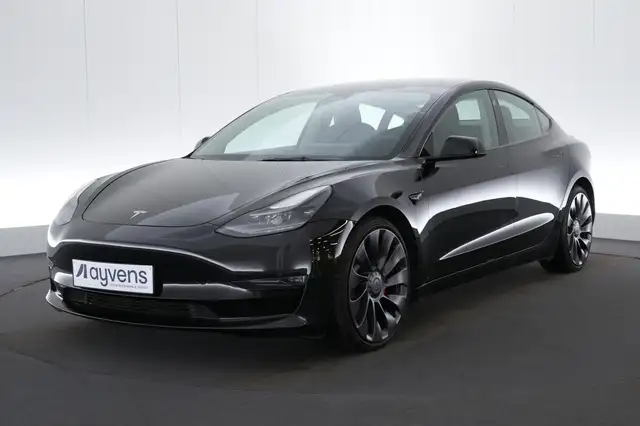Tesla Model 3 75 kWh Long Range Dual Motor Autopilot LEDER/CUIR