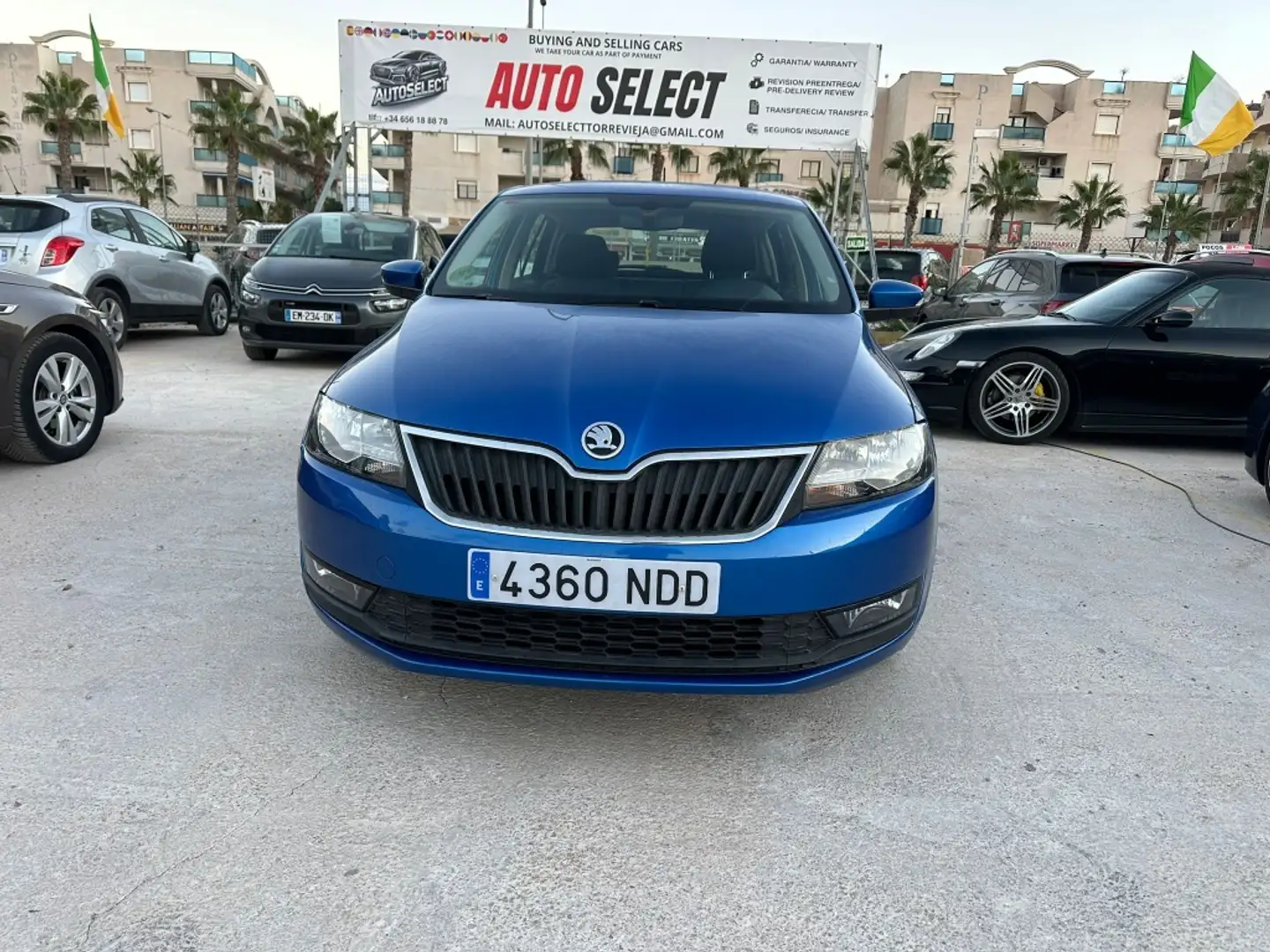 Skoda Rapid/Spaceback 1.6TDI CR Active 85kW Bleu - 2