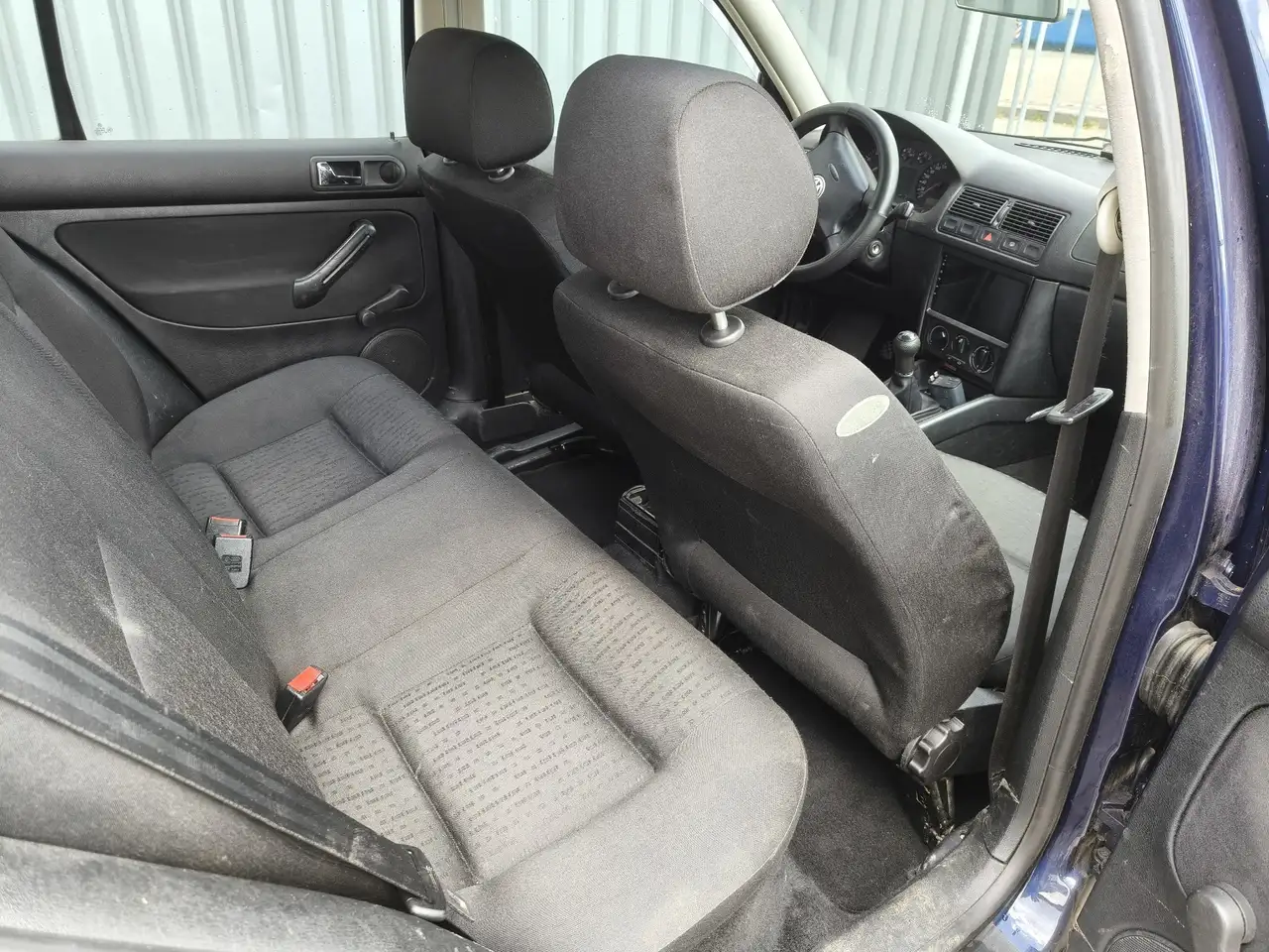 Volkswagen Golf 1.6-16V Trendline, foto 9