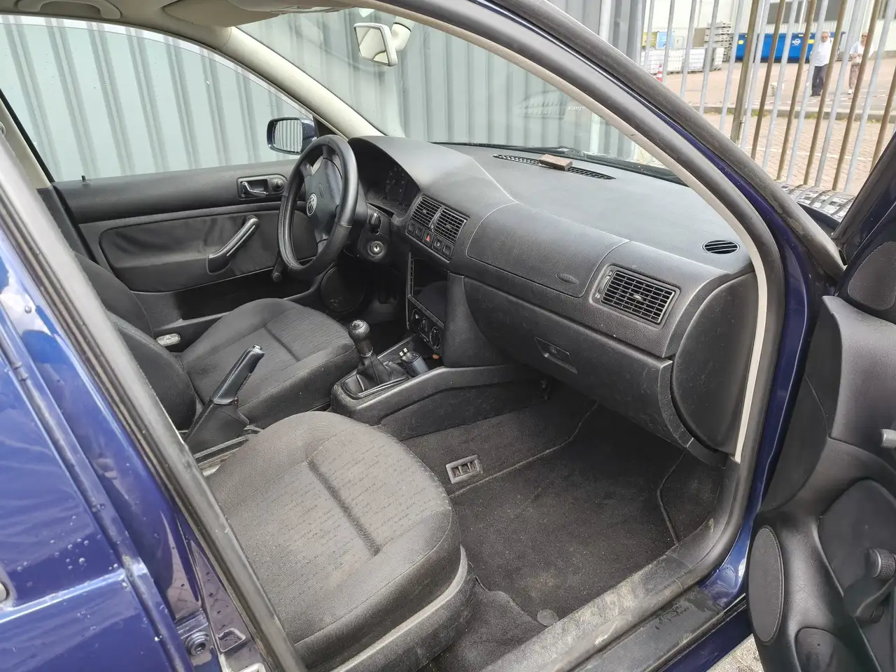 Volkswagen Golf 1.6-16V Trendline, foto 10