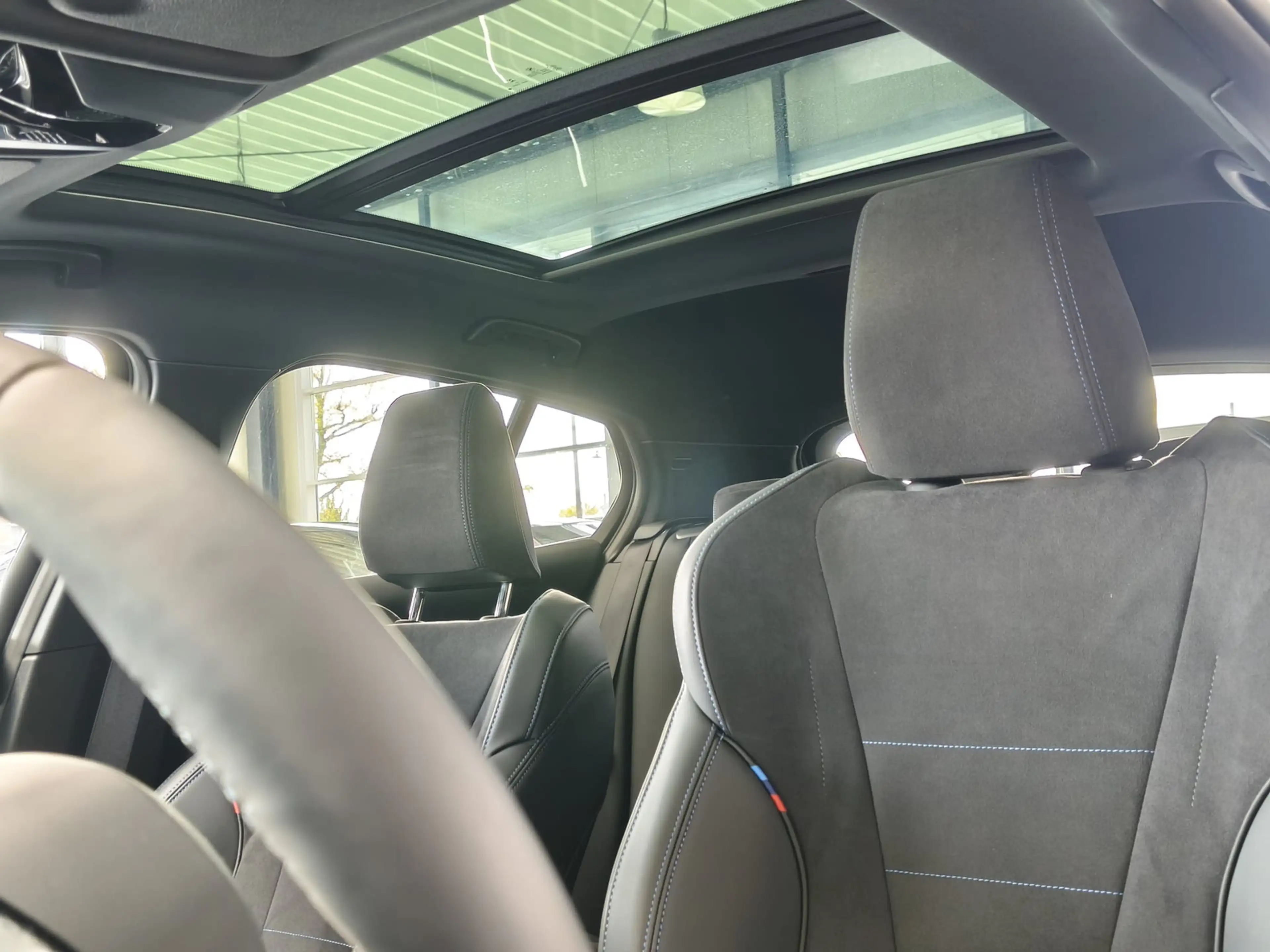 BMW 120 i M Sport Dr.As+/19"/ACC/PANO — photo 13