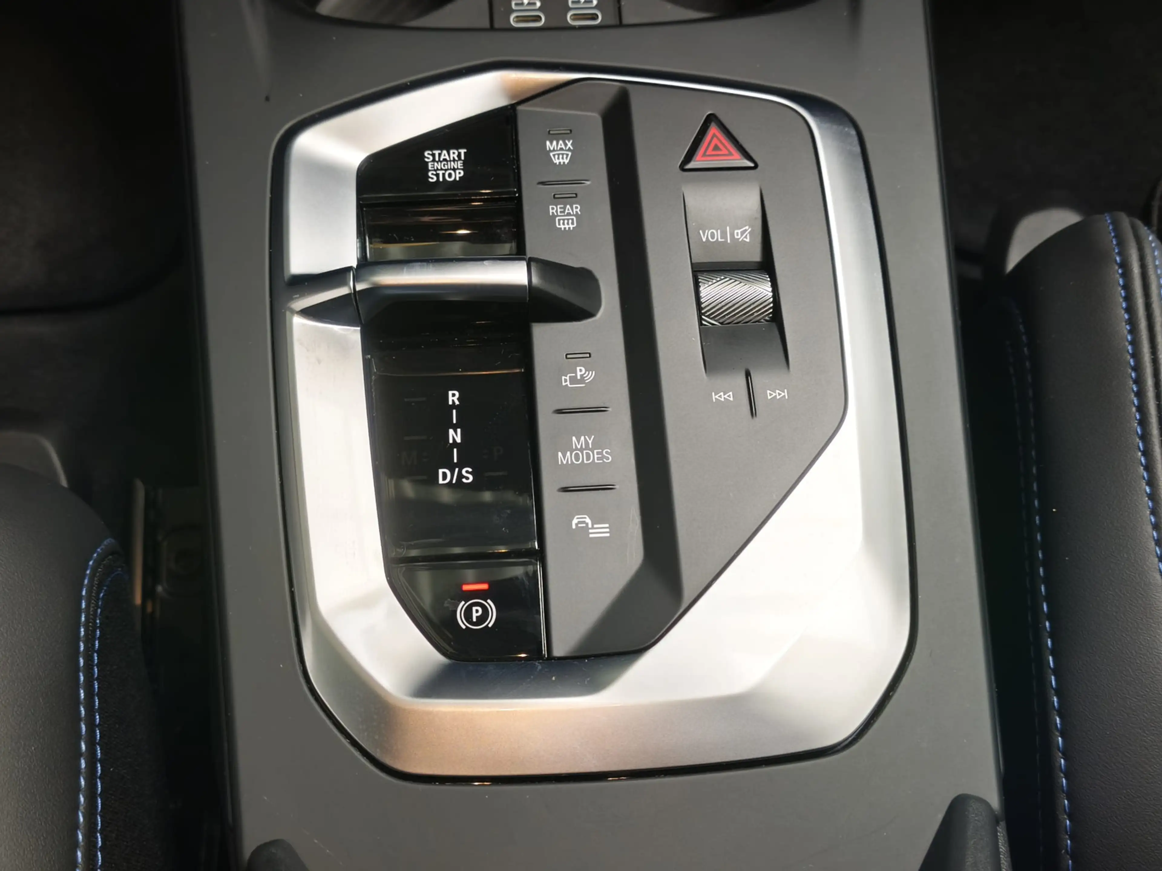BMW 120 i M Sport Dr.As+/19"/ACC/PANO — photo 11