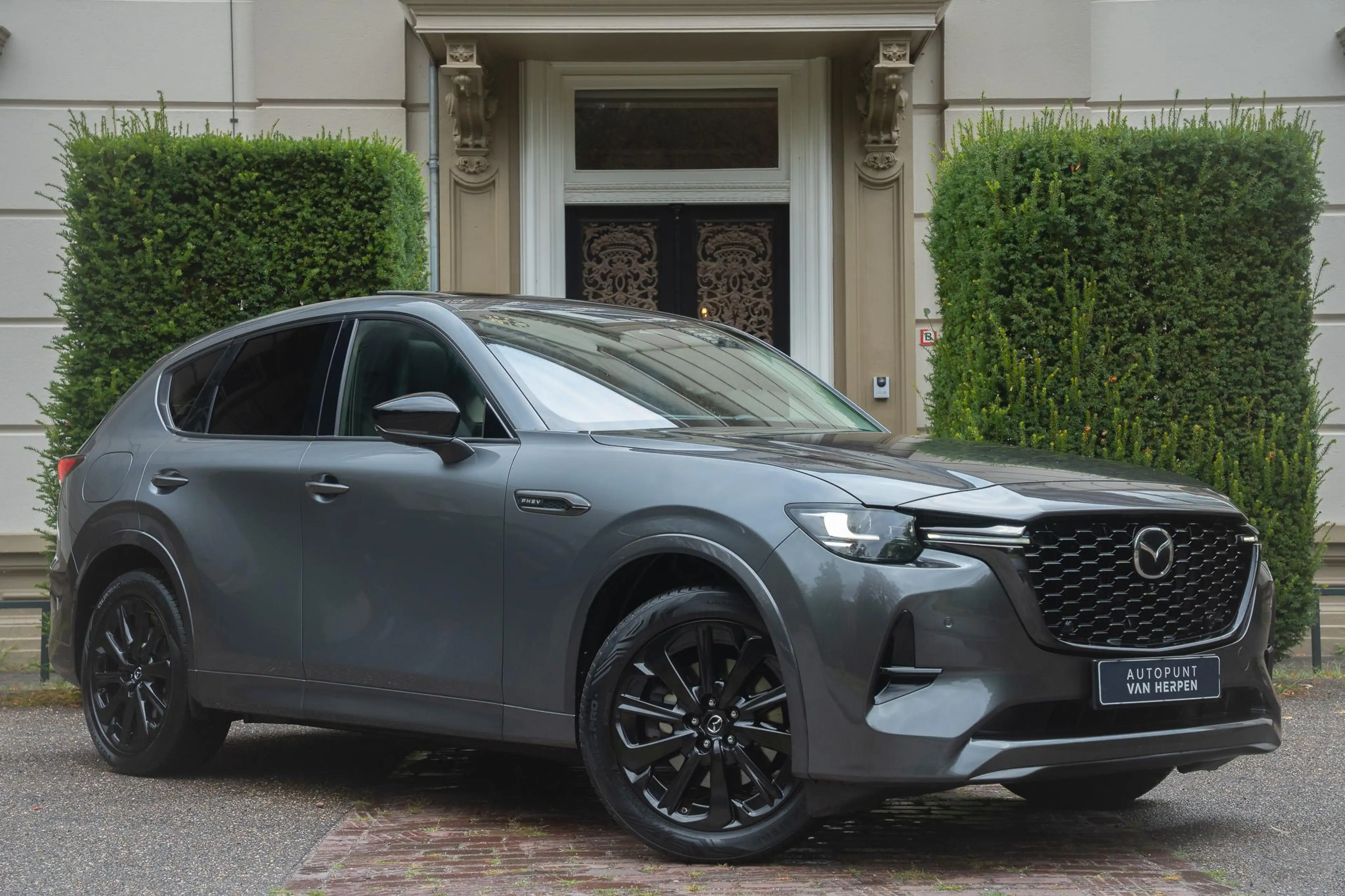 Mazda CX-60 2.5 e-SkyActiv PHEV Homura Plus TREKHAAK | PANO | — photo 7