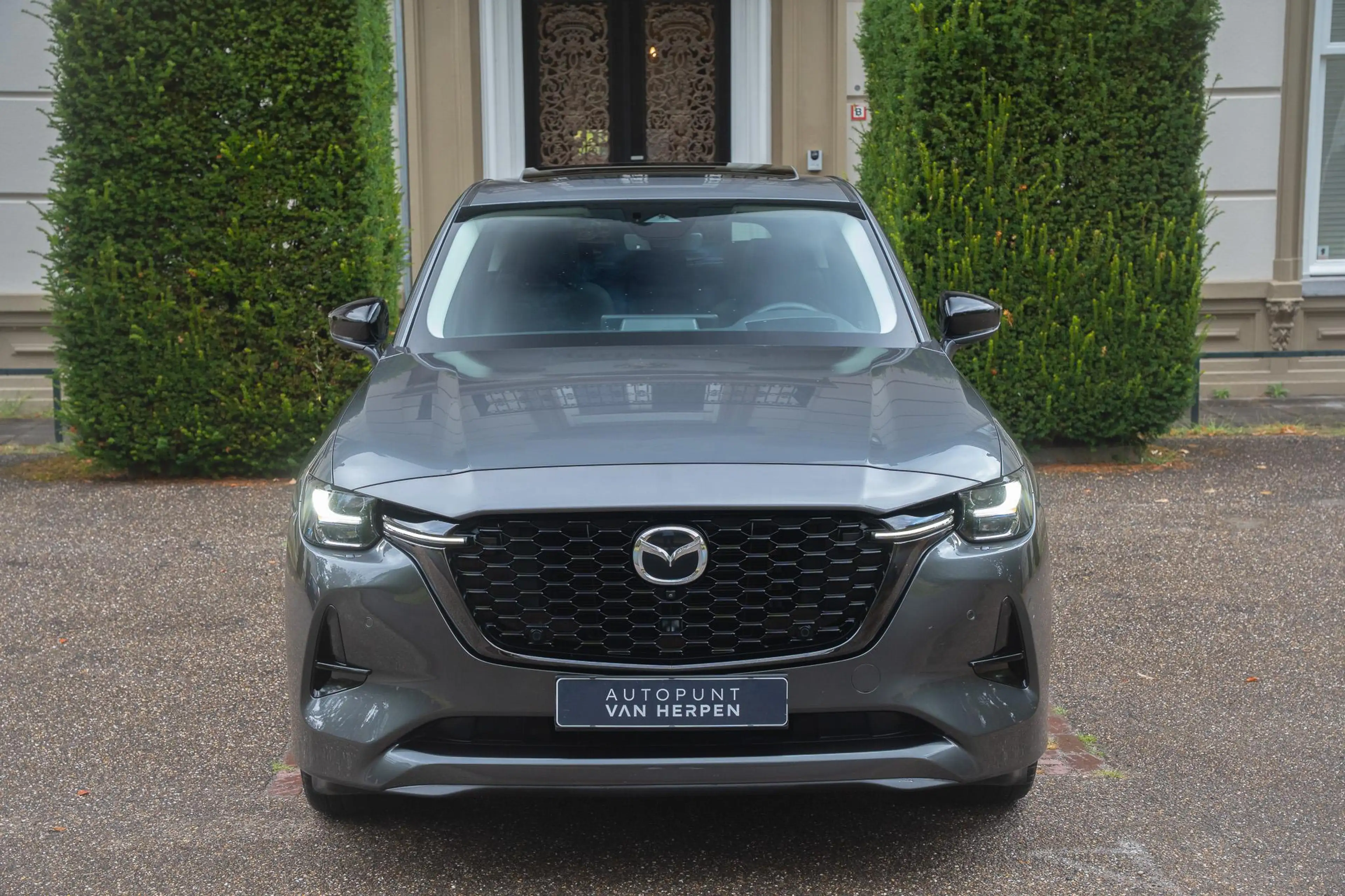 Mazda CX-60 2.5 e-SkyActiv PHEV Homura Plus TREKHAAK | PANO | — photo 8