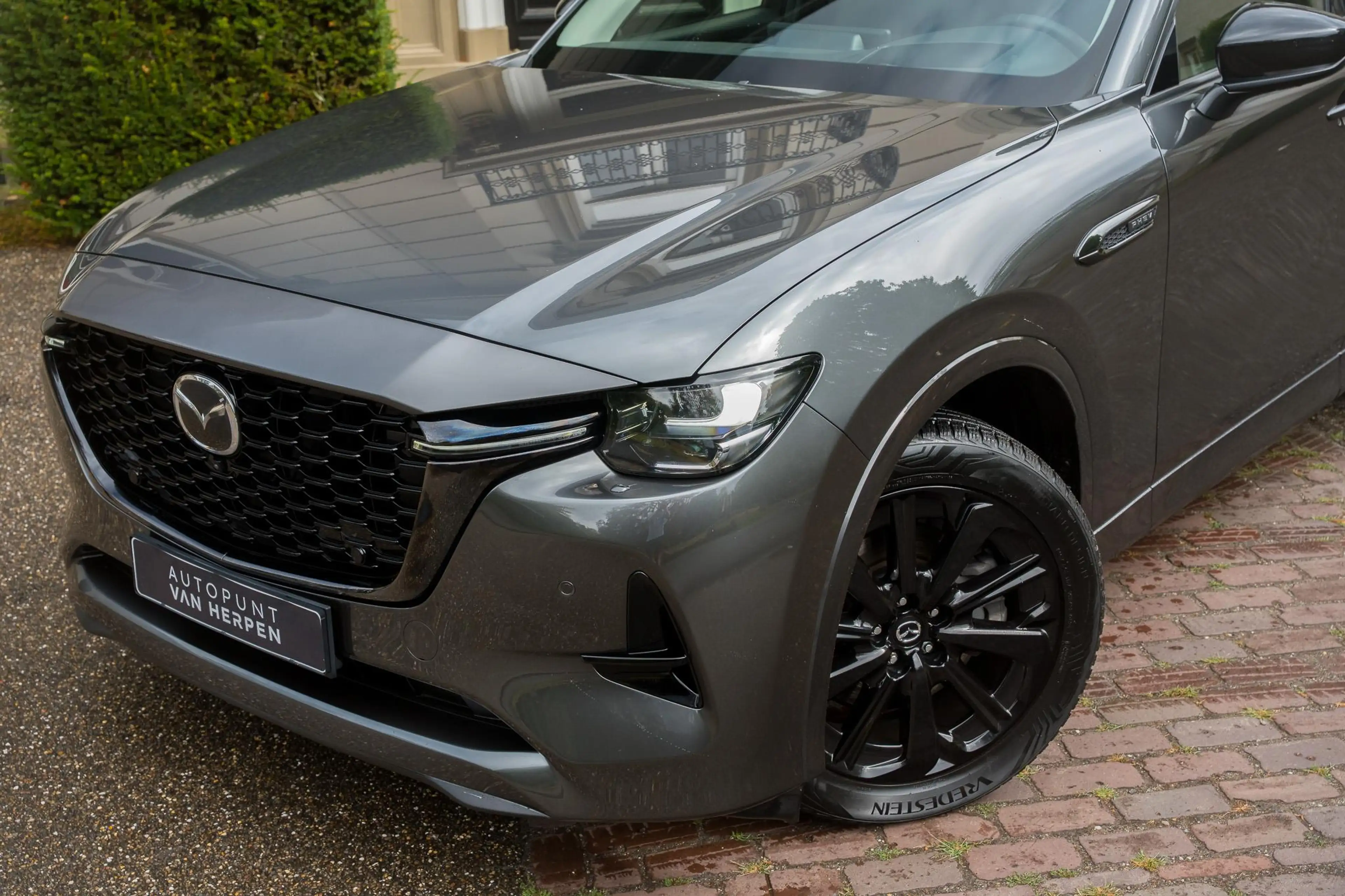 Mazda CX-60 2.5 e-SkyActiv PHEV Homura Plus TREKHAAK | PANO | — photo 11