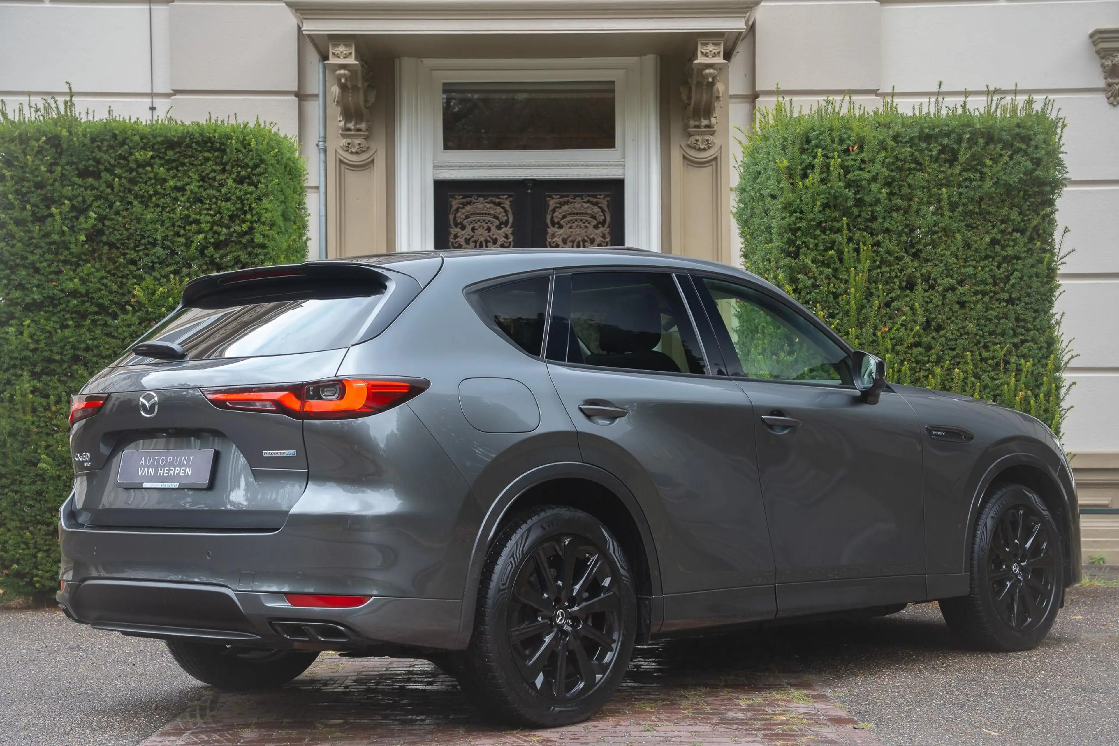 Mazda CX-60 2.5 e-SkyActiv PHEV Homura Plus TREKHAAK | PANO | — photo 5
