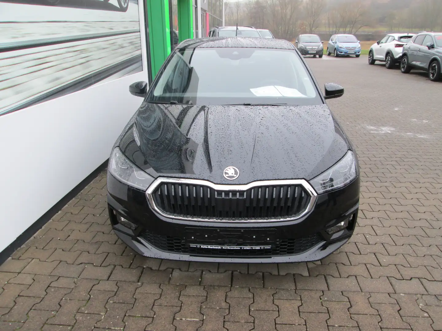 Skoda Fabia Tour Schwarz - 2