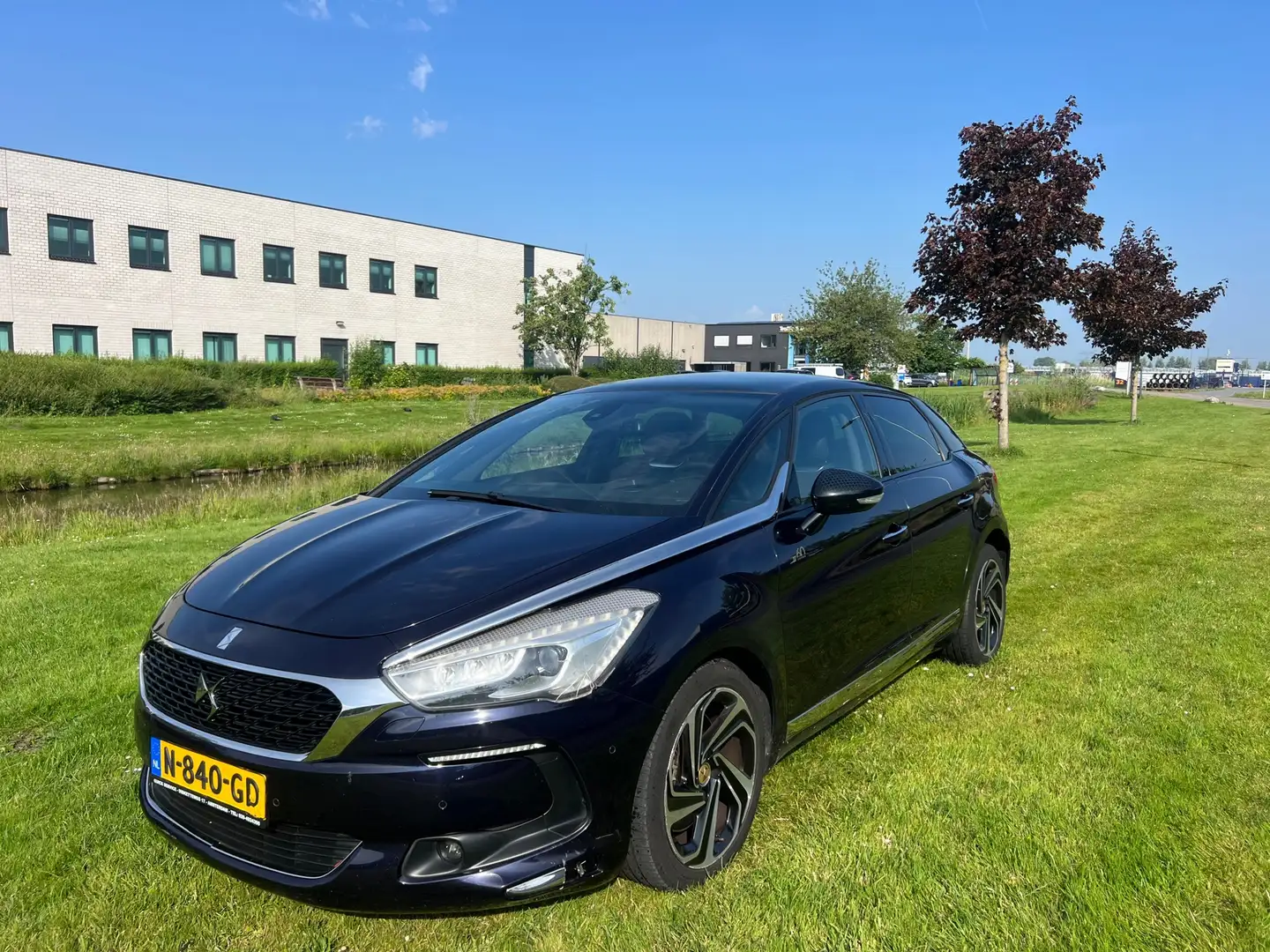 DS Automobiles DS 5 2017 * 2.0 BlueHDi Executive * LED * AUTOMAAT * LM plava - 1