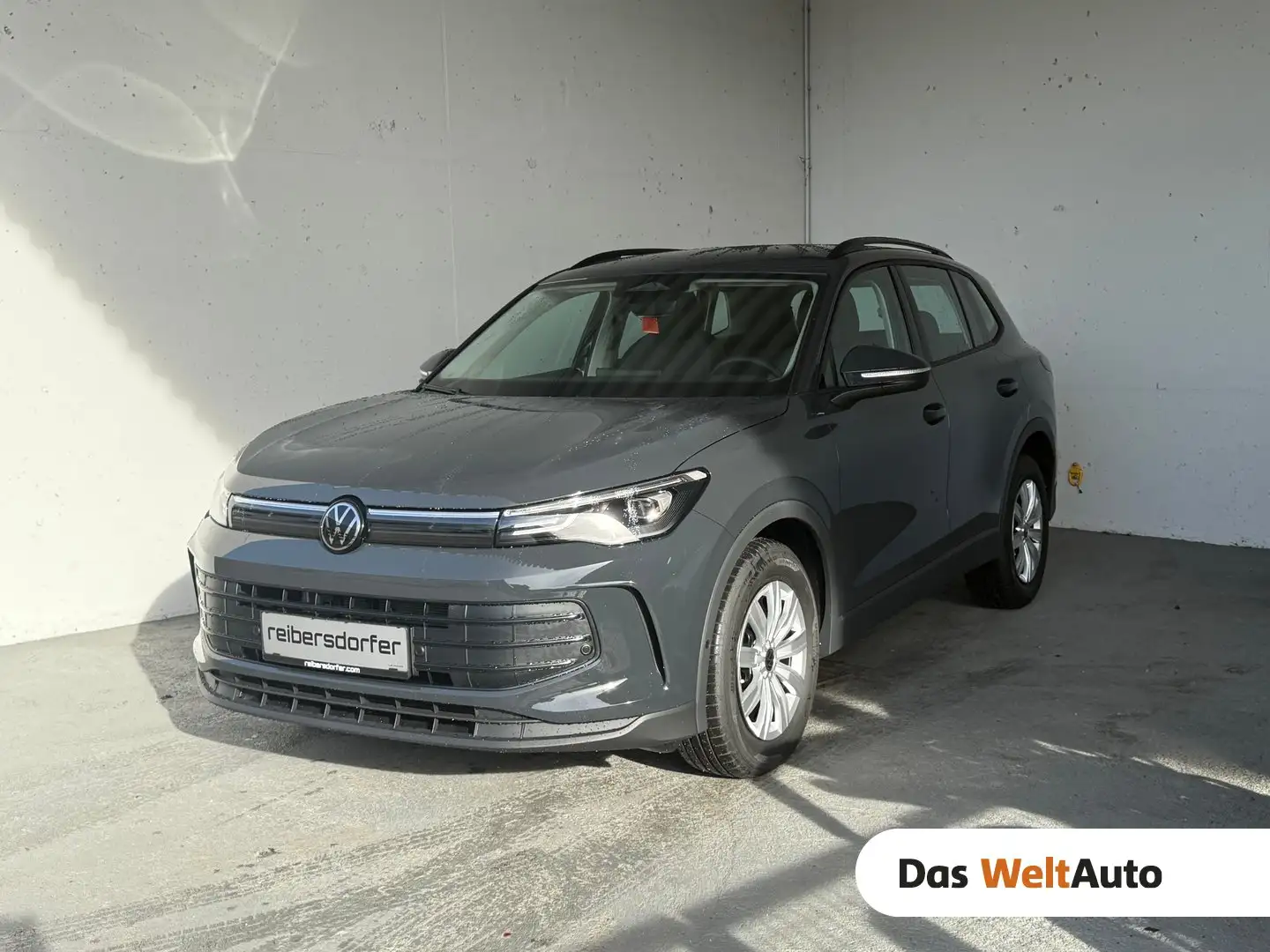 Volkswagen Tiguan 4Me TDI DSG Grau - 1