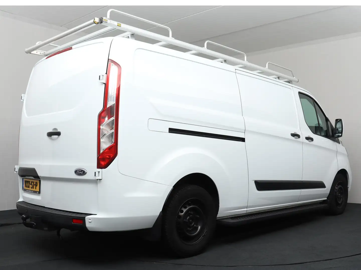 Ford Transit Custom 320 2.0 TDCI L2H1 Trend Dubbele Schuifdeur | Trekh Bianco - 2