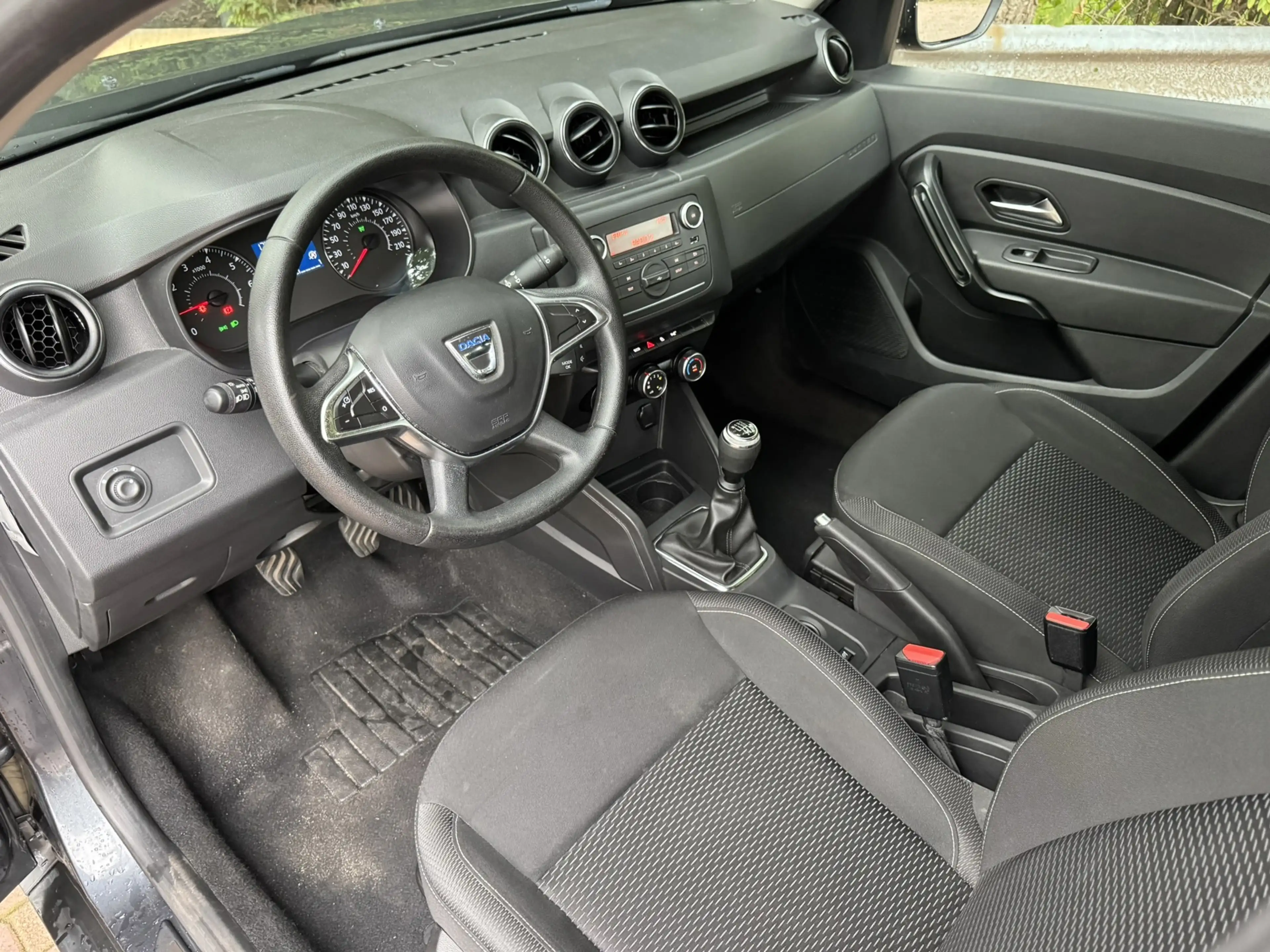 Dacia Duster 1.2 TCe Comfort Airco — photo 3