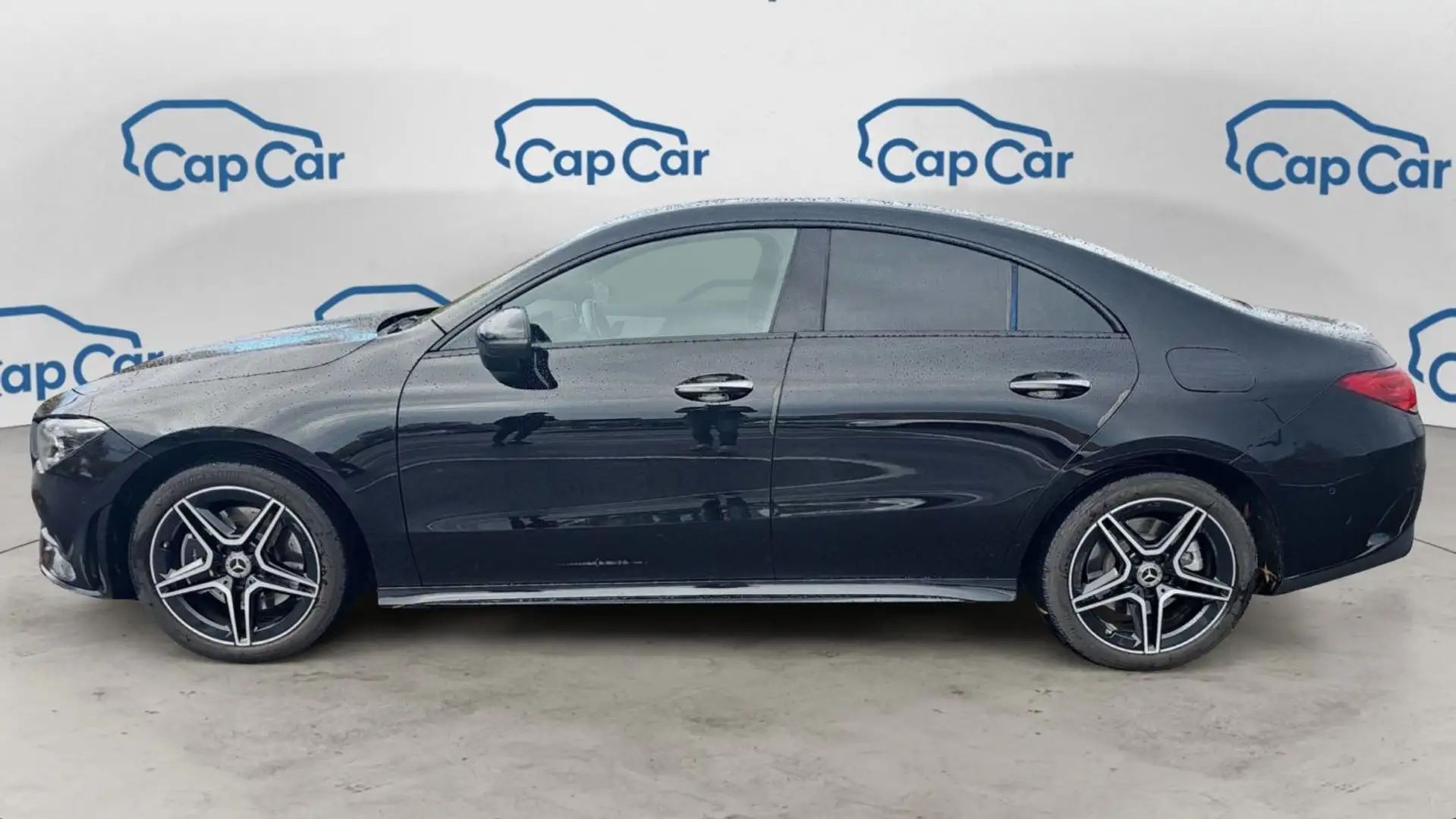 Mercedes-Benz CLA 250 250 e 218 Hybride BVA8 AMG Line - Automatique Toit ouvrant Noir - 2