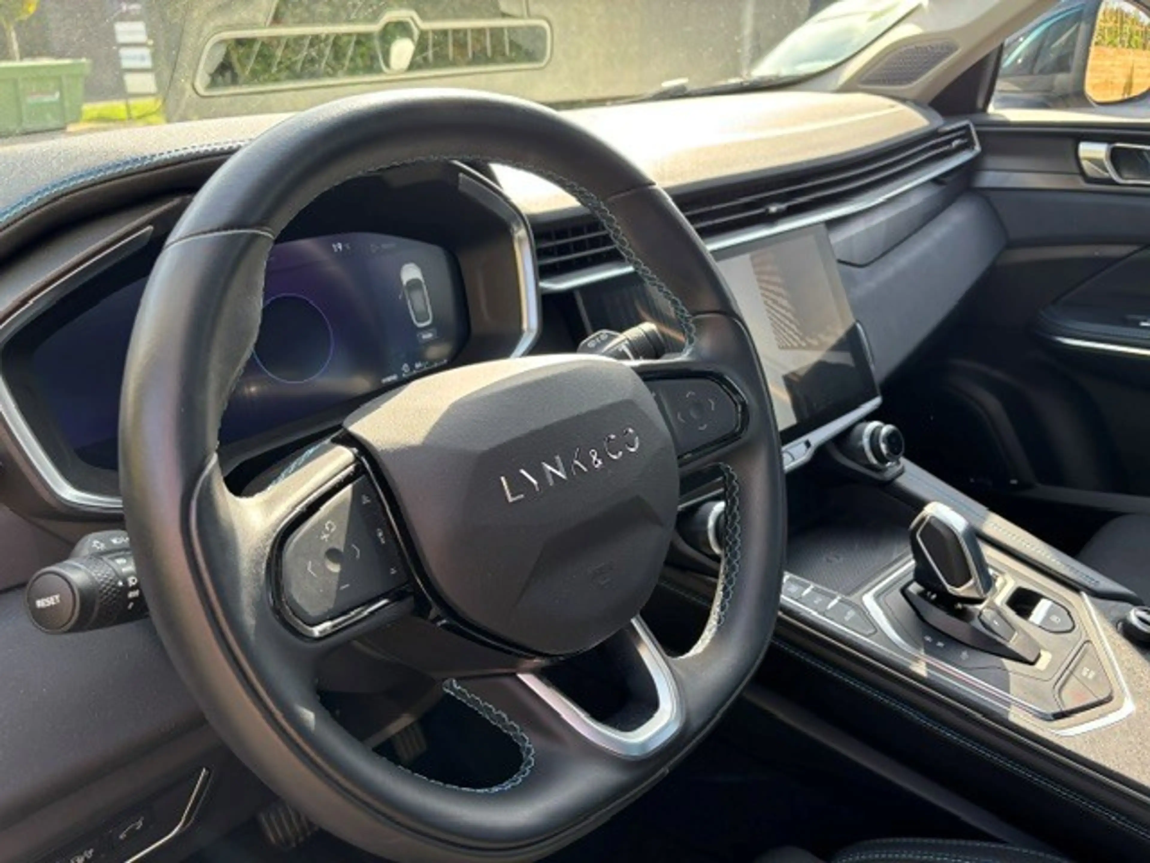 Lynk & Co 01 1.5 360 cam, Ecc, Navi, Panodak, Apple Car, Pdc,lm — photo 8