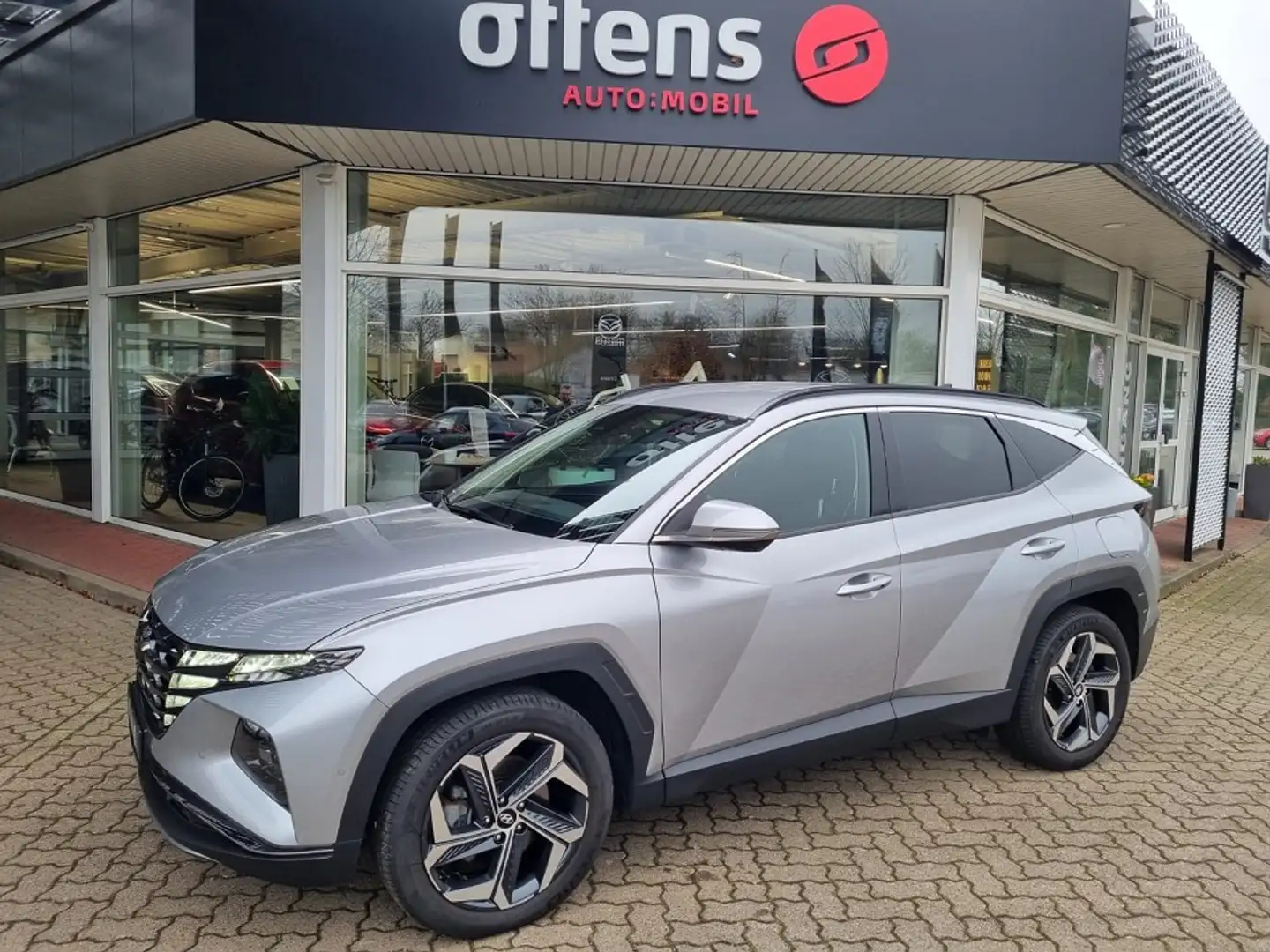 Hyundai TUCSON Plug-in 265PS 4WD PRIME-Paket HDA, Assist.-Paket + Silber - 1
