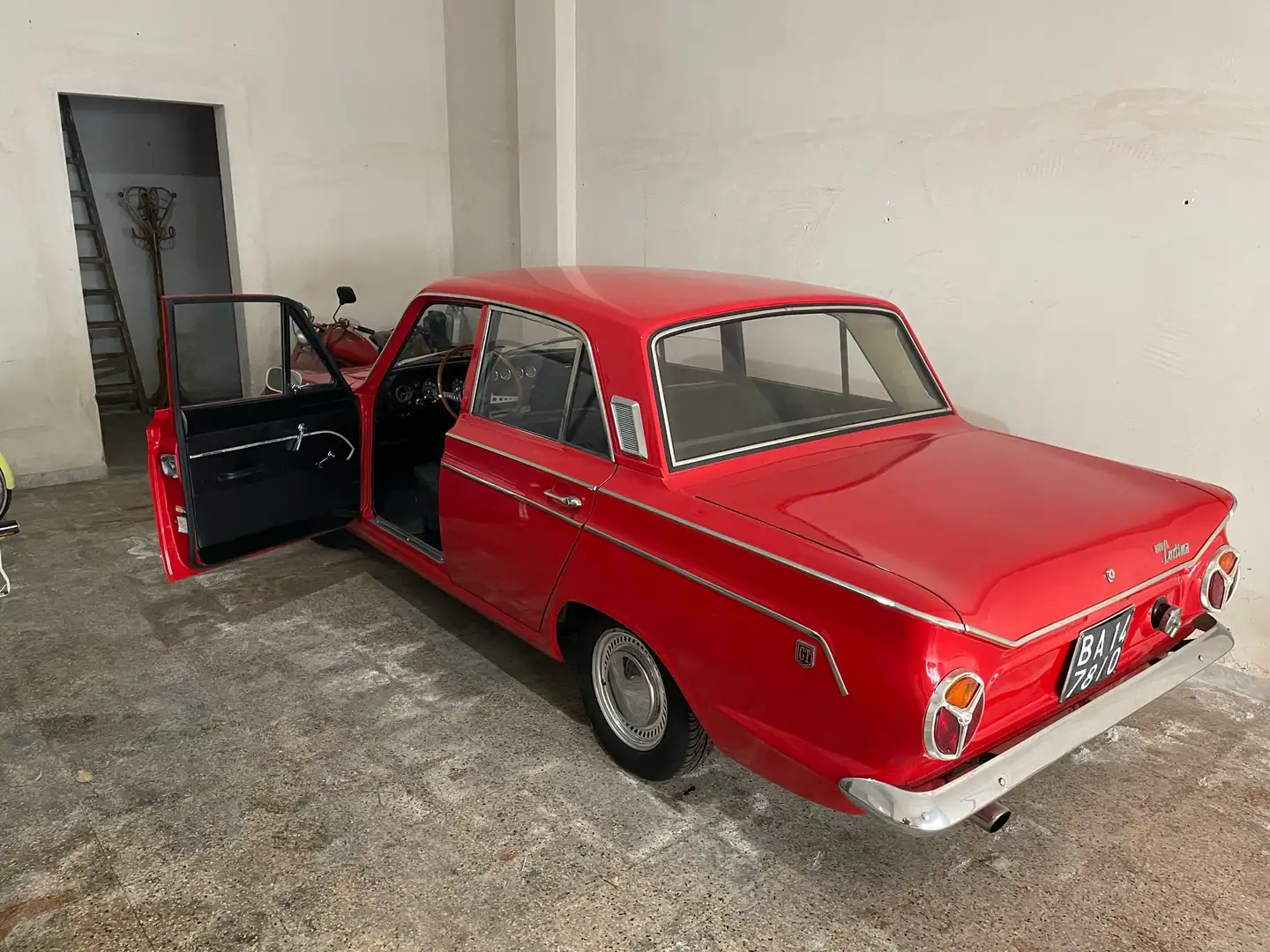 Ford ford cortina gt Rojo - 1