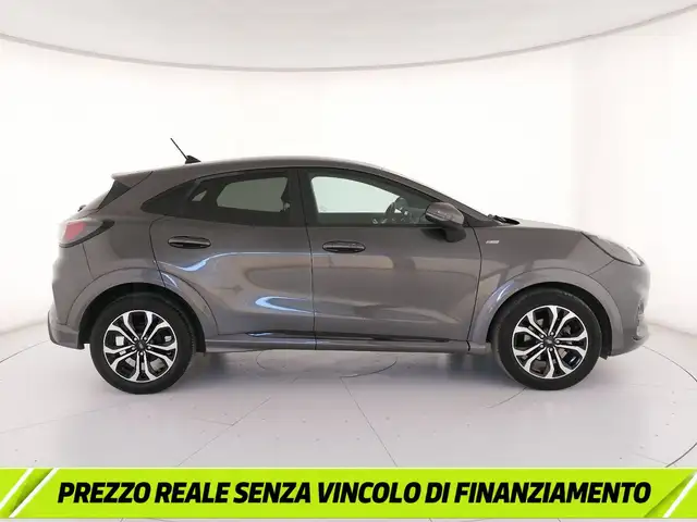 Ford Puma view 3