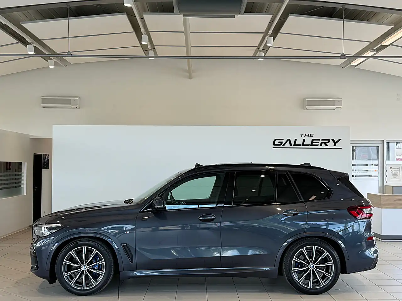 BMW X5 xDrive30d 48V M-Sport Aut.*Panorama*Luft*AHK*Spur