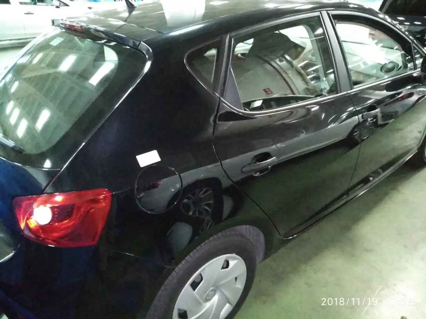 SEAT Ibiza 1.2 Tsi Style Tech 105 Negro - 2