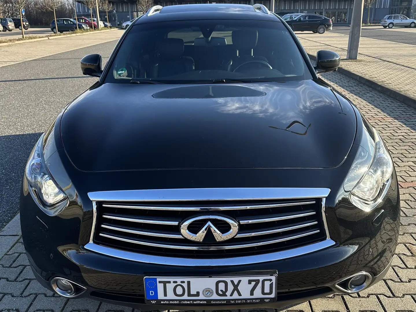 Infiniti QX70 QX70 3.0d AWD Aut. S Schwarz - 1
