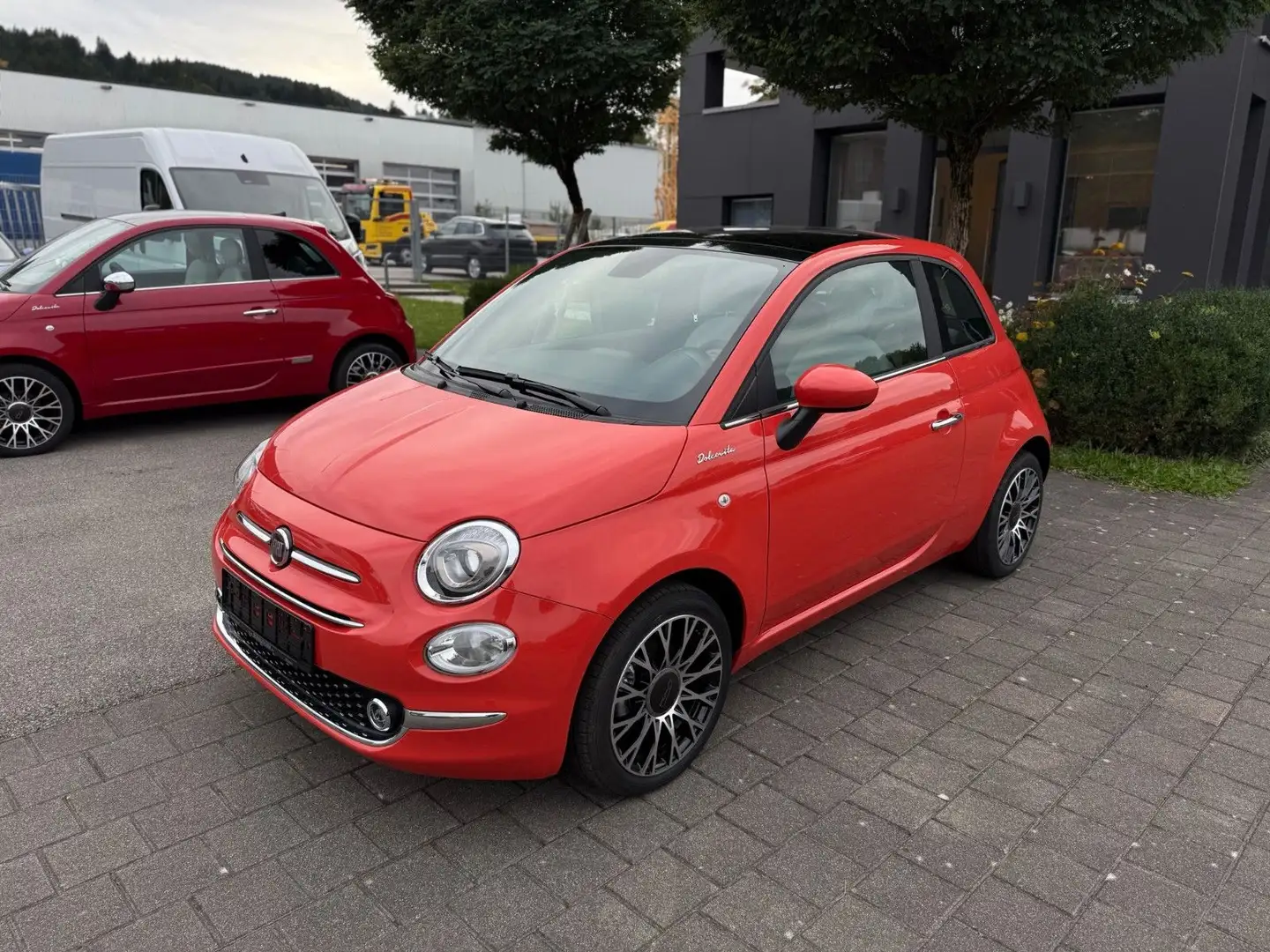 Fiat 500 1.0 Hybrid GSE Dolcevita *PANORAMA*UCONNECT* Orange - 1