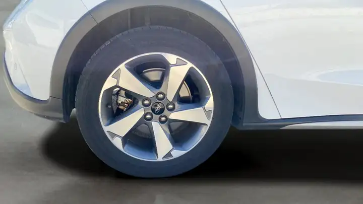 Ford Focus 2019, foto 21