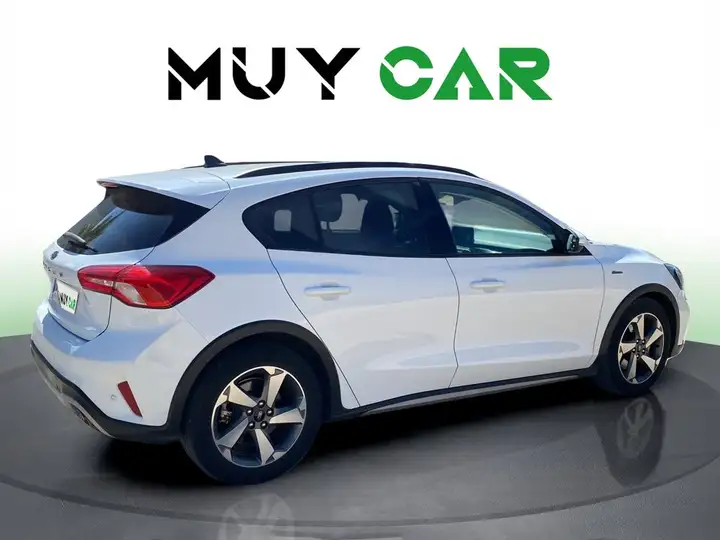 Ford Focus 2019, foto 7