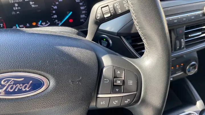 Ford Focus 2019, foto 27