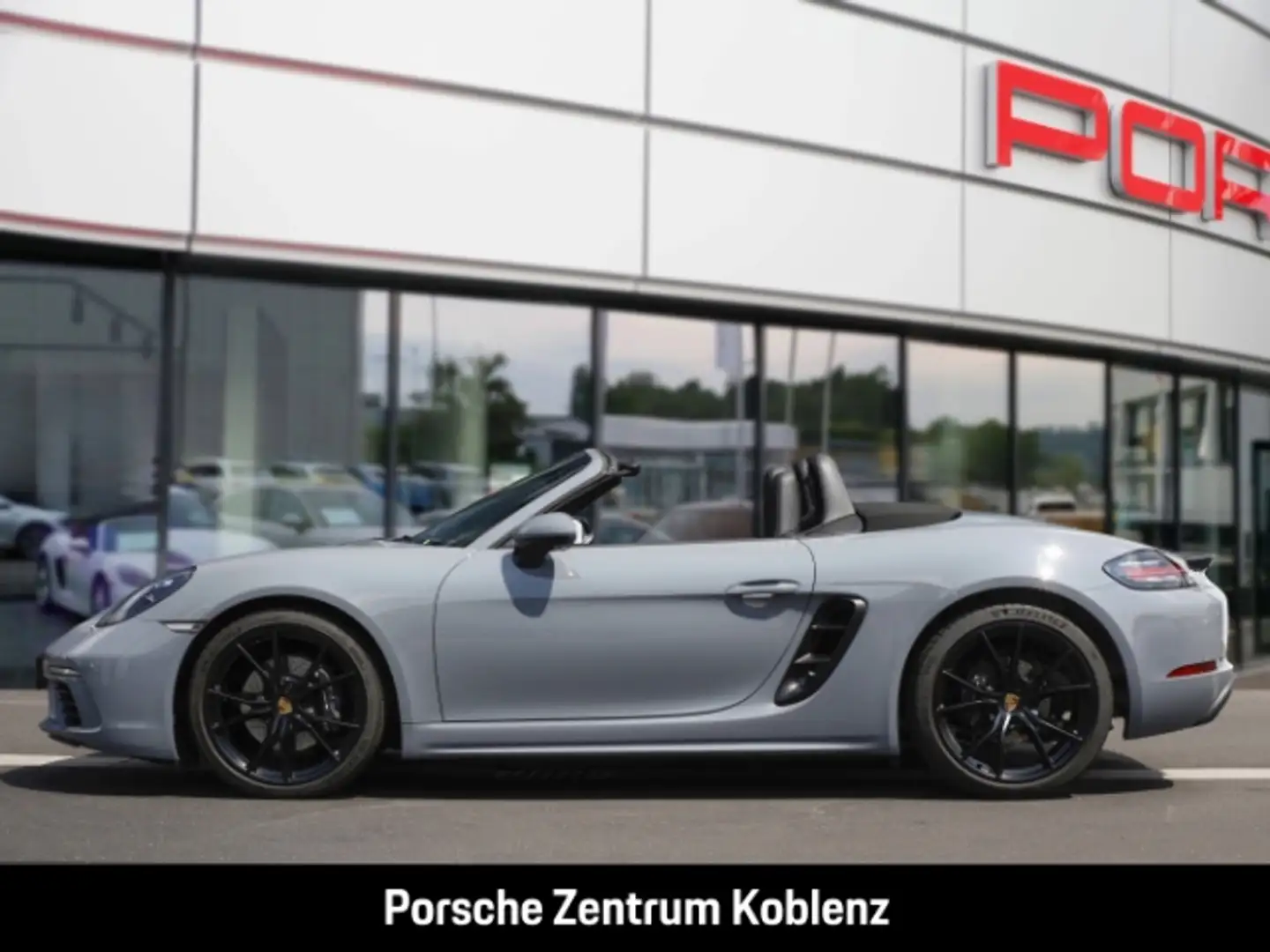Porsche Boxster 718 Gri - 2
